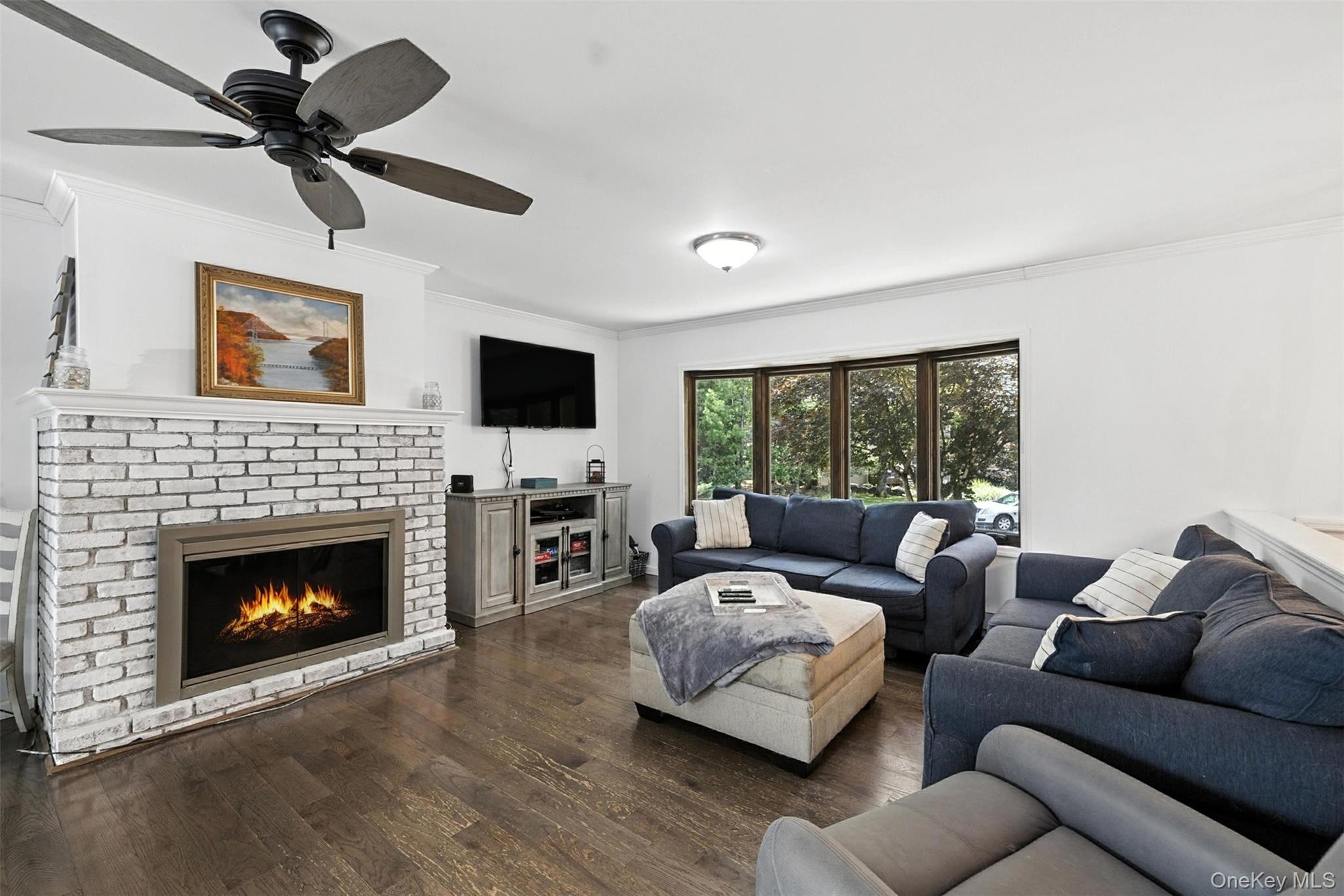 135 Lake Shore Drive Property Photo 6