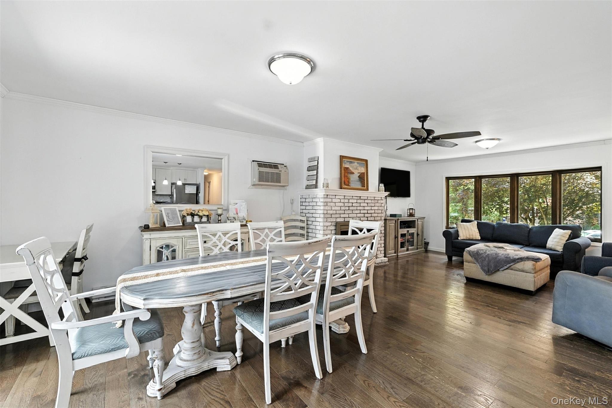135 Lake Shore Drive Property Photo 11