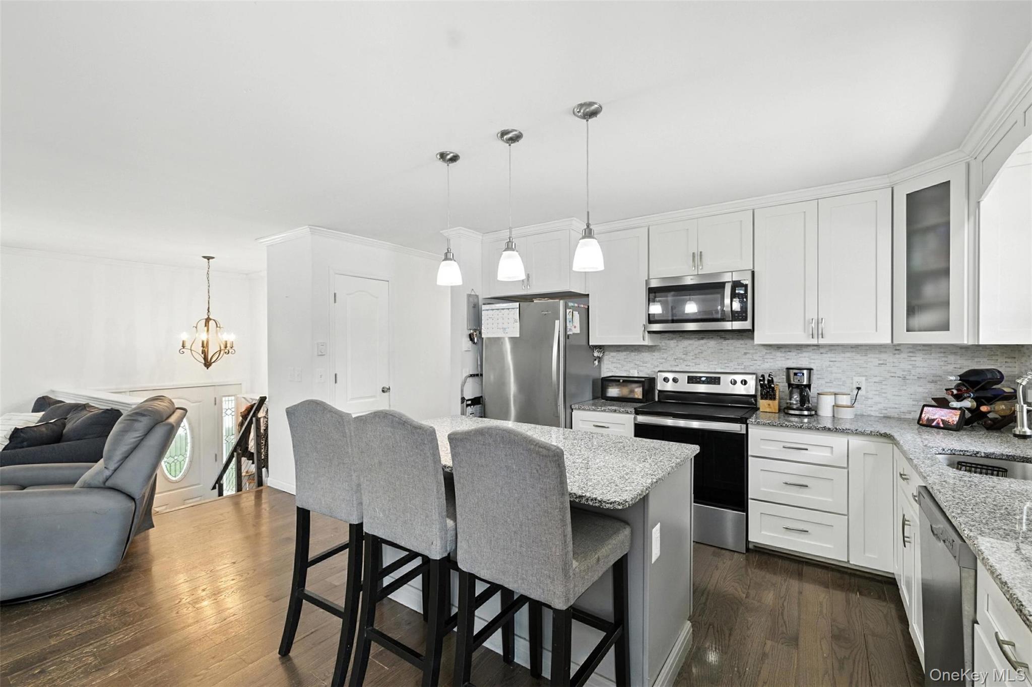 135 Lake Shore Drive Property Photo 12