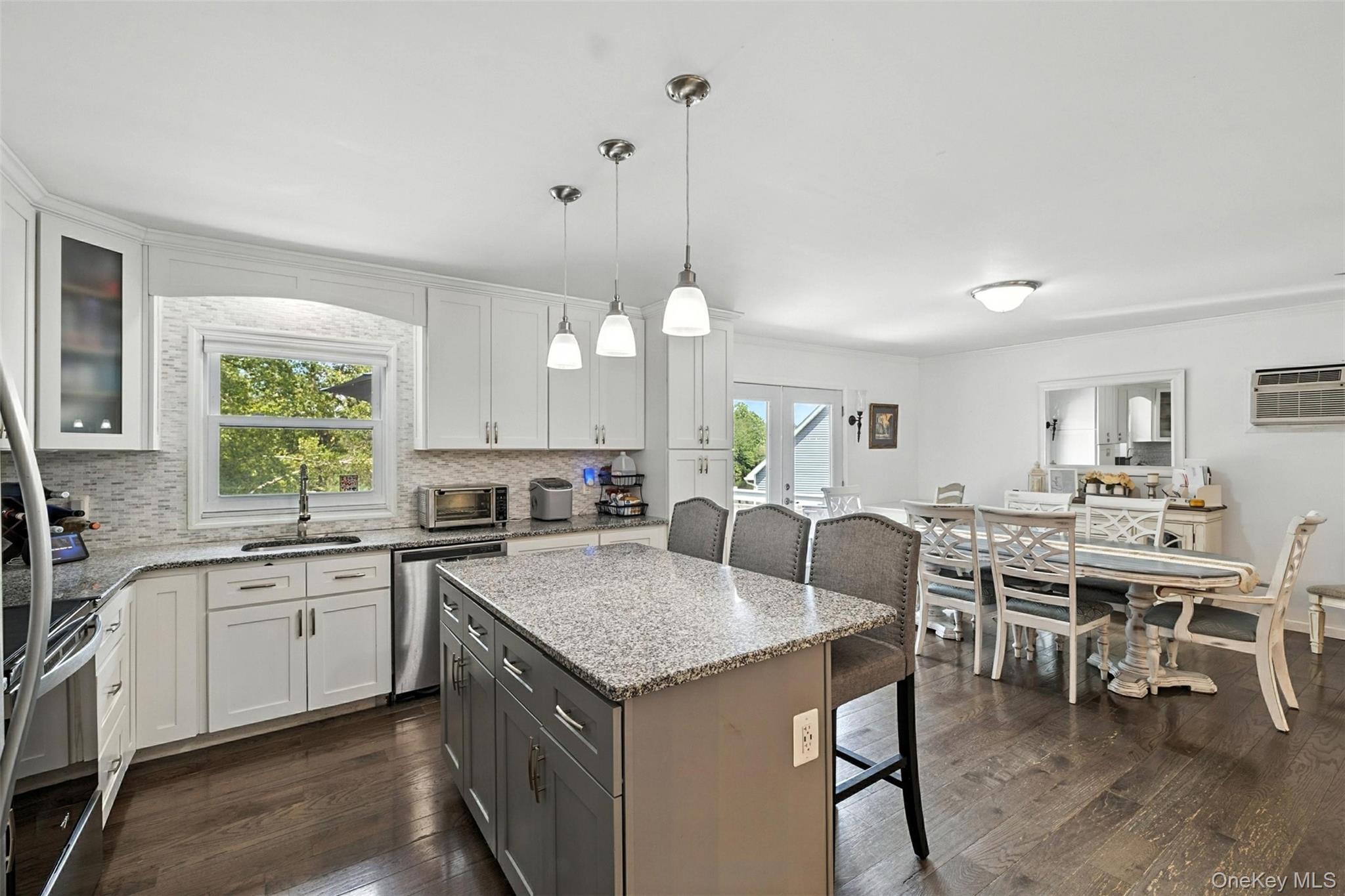 135 Lake Shore Drive Property Photo 14