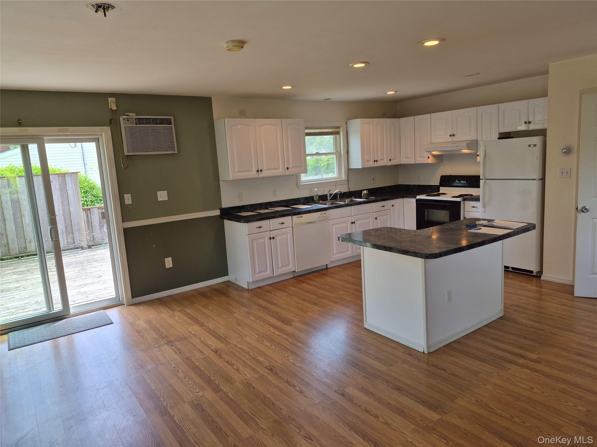 24 Lavender Road Property Photo 1