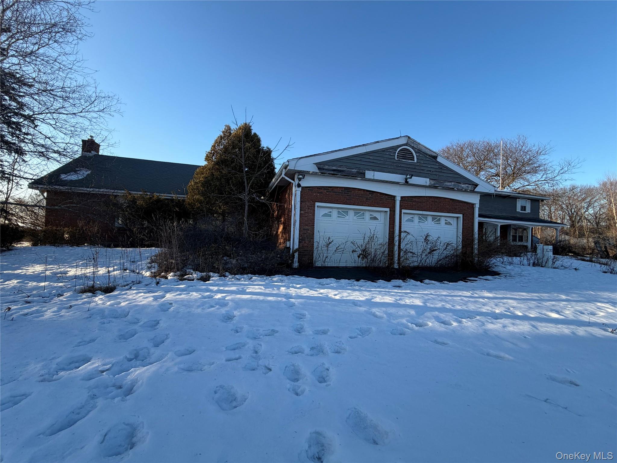 1560 Best Property Photo 1