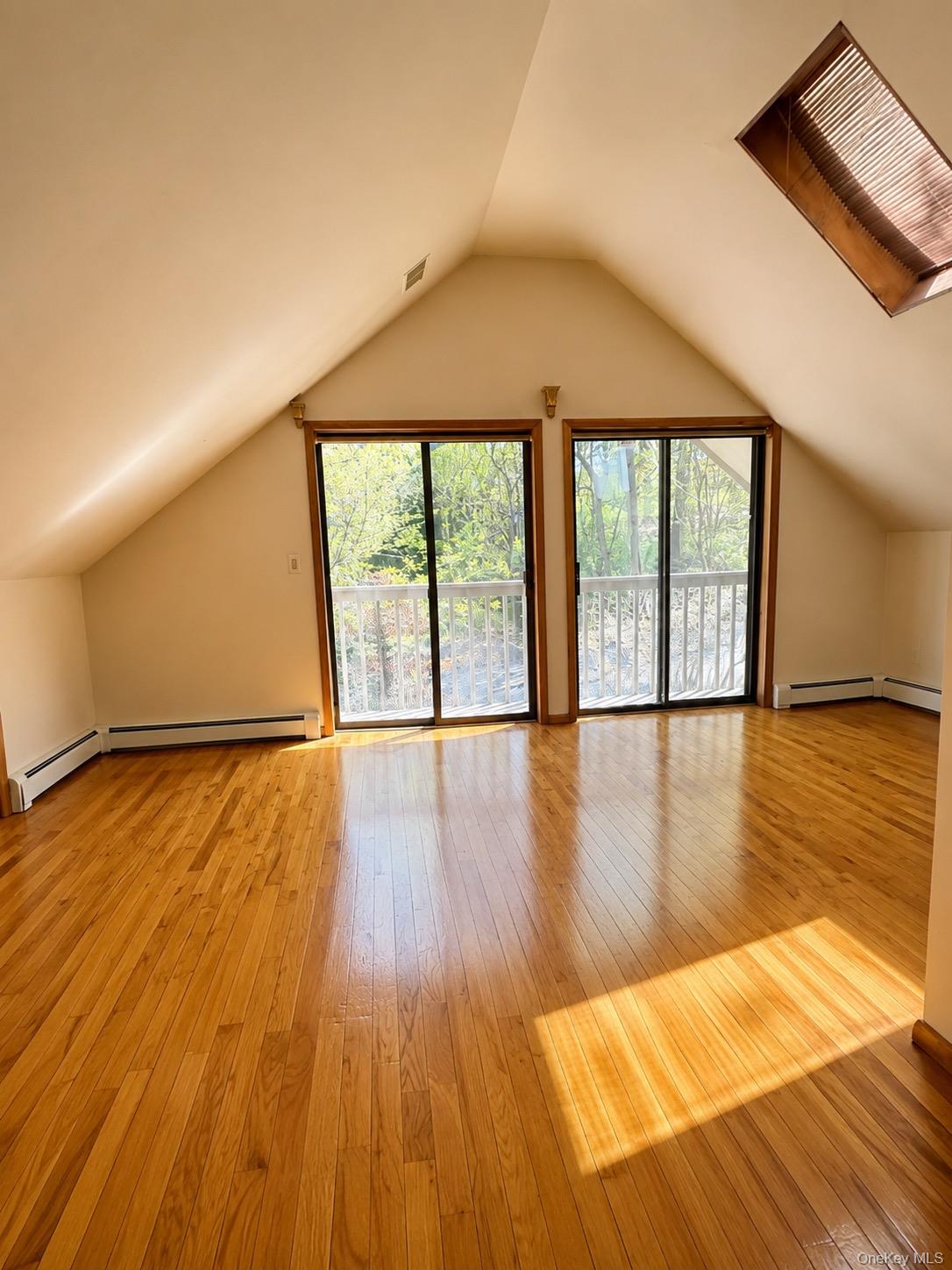17 Sherwood Road Property Photo 11