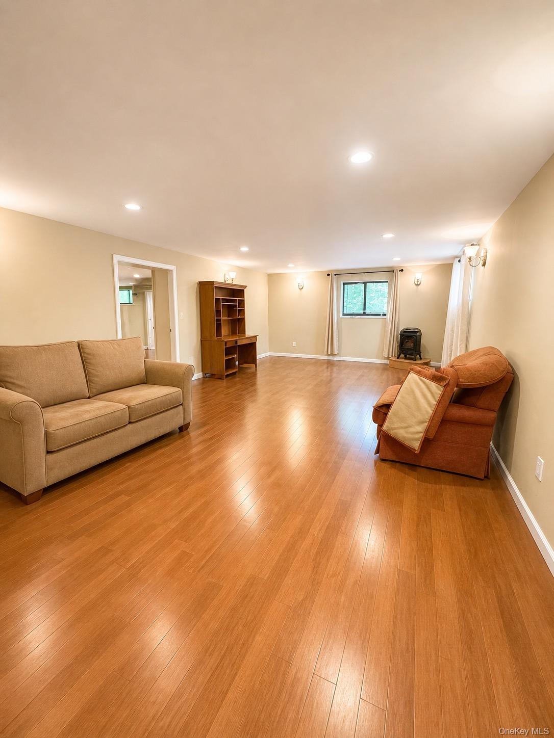 17 Sherwood Road Property Photo 13