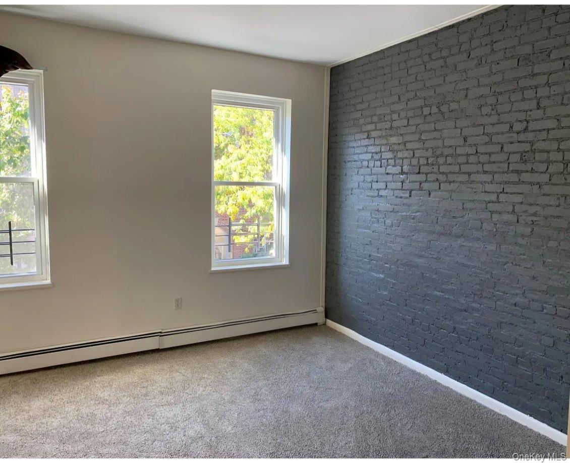 80 Elliott Avenue 3rd Floor Property Photo 2