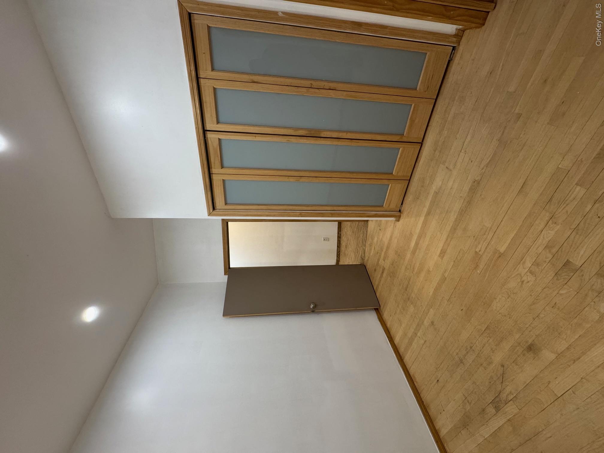 37 Apollo Street Property Photo 17