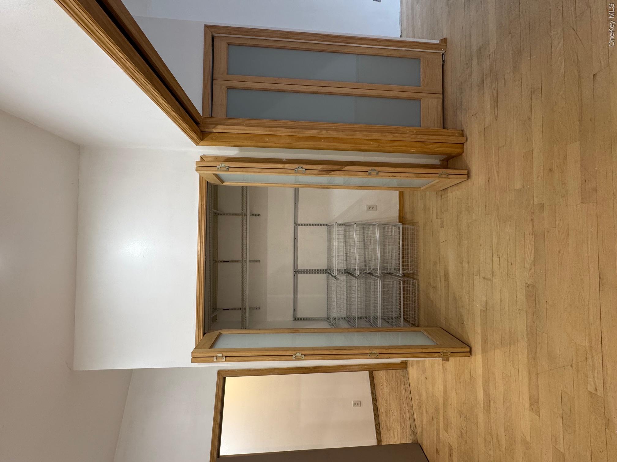 37 Apollo Street Property Photo 18