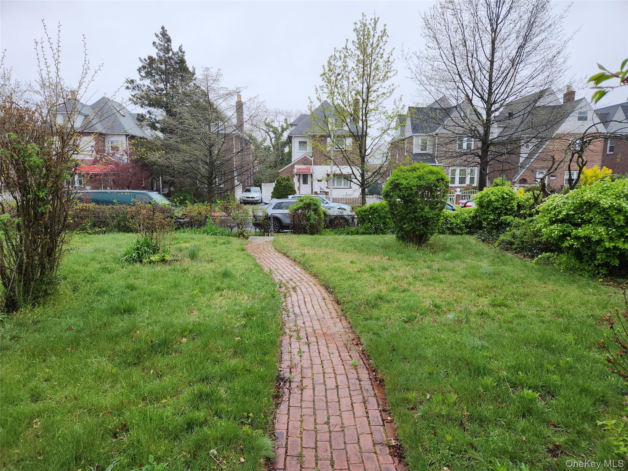 13304 226th Street Property Photo 4