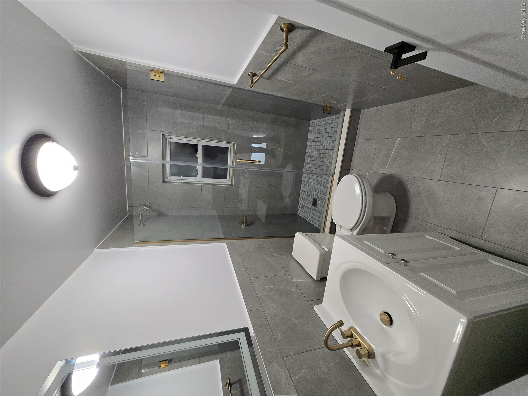 13304 226th Street Property Photo 17