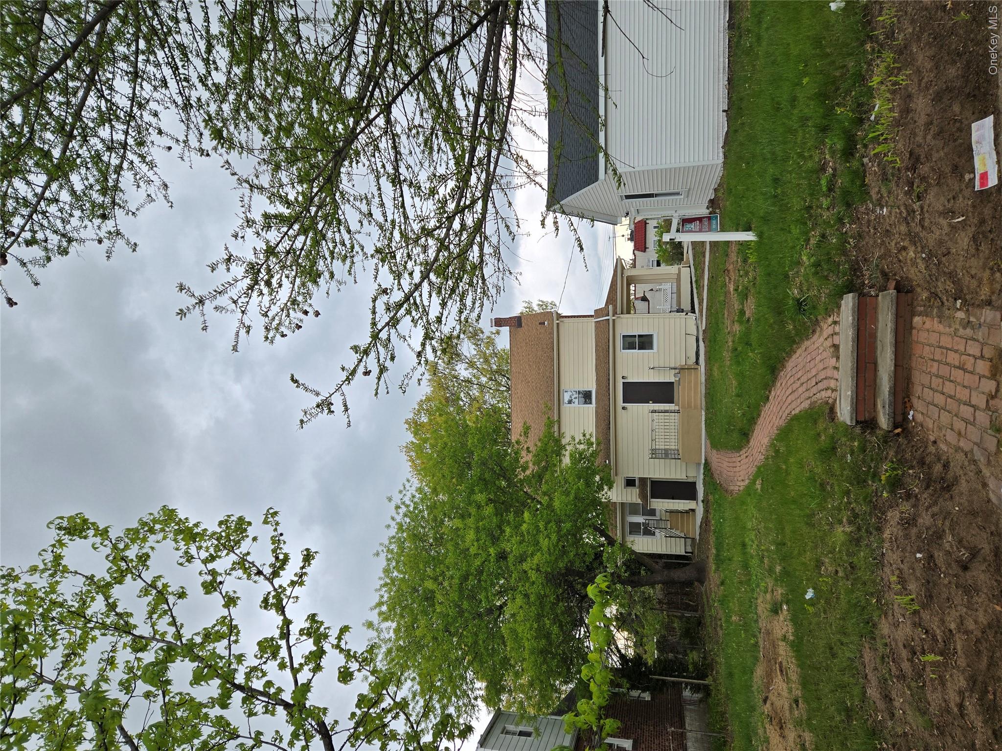 13304 226th Street Property Photo 23