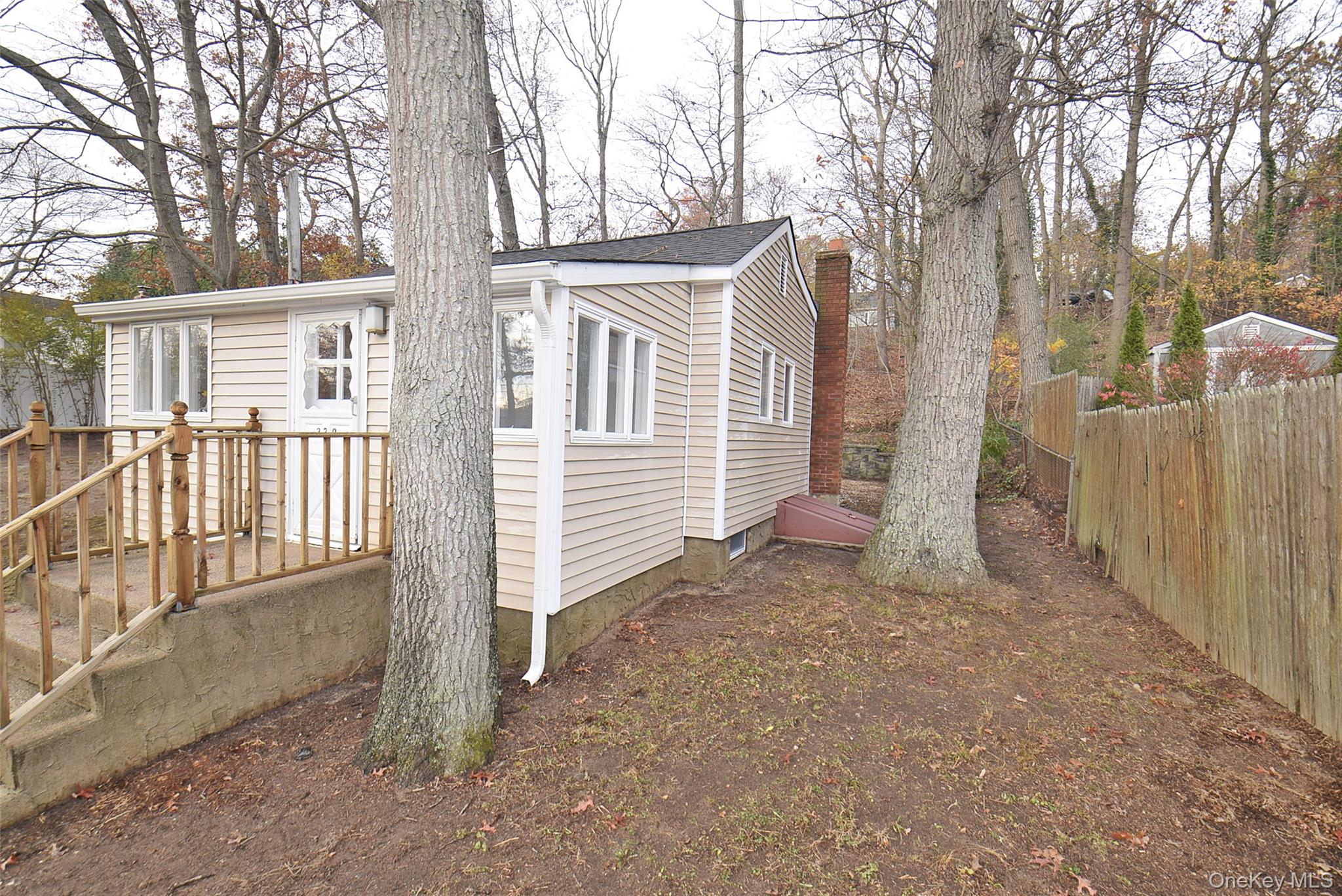 229 Locust Drive Property Photo 5