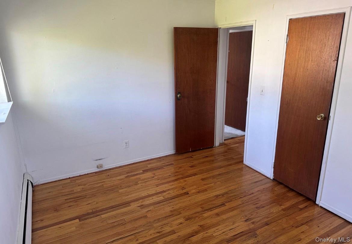 960 Linden Avenue Property Photo 6