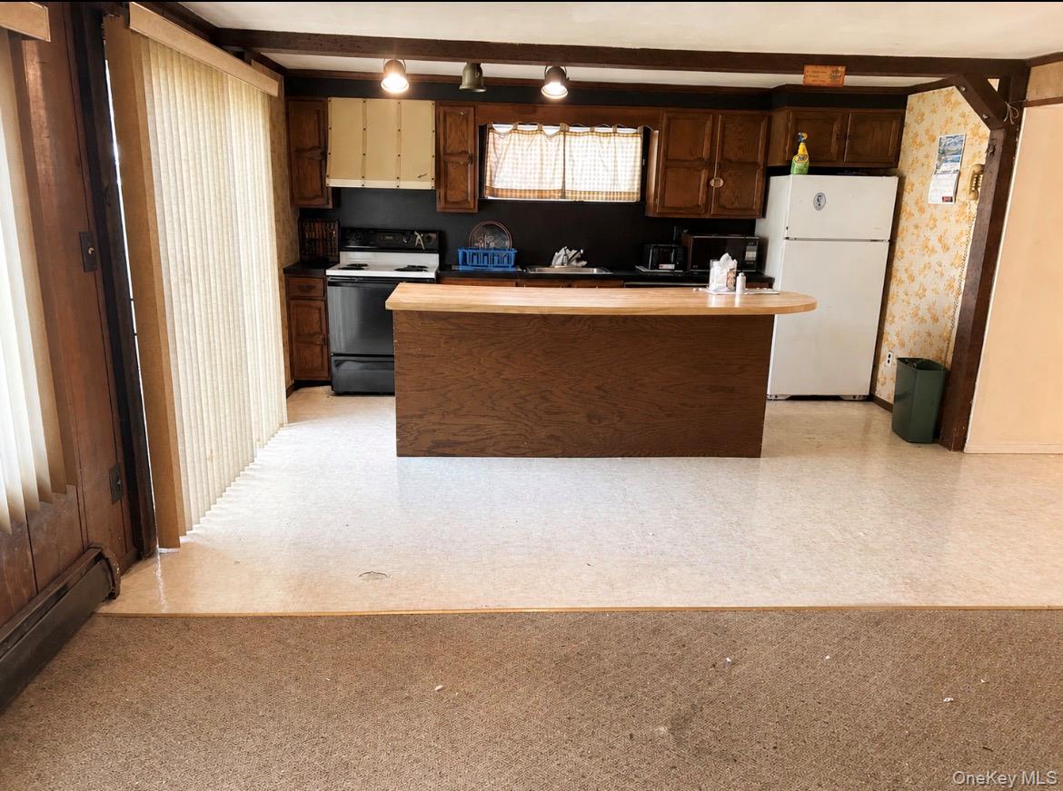 960 Linden Avenue Property Photo 10