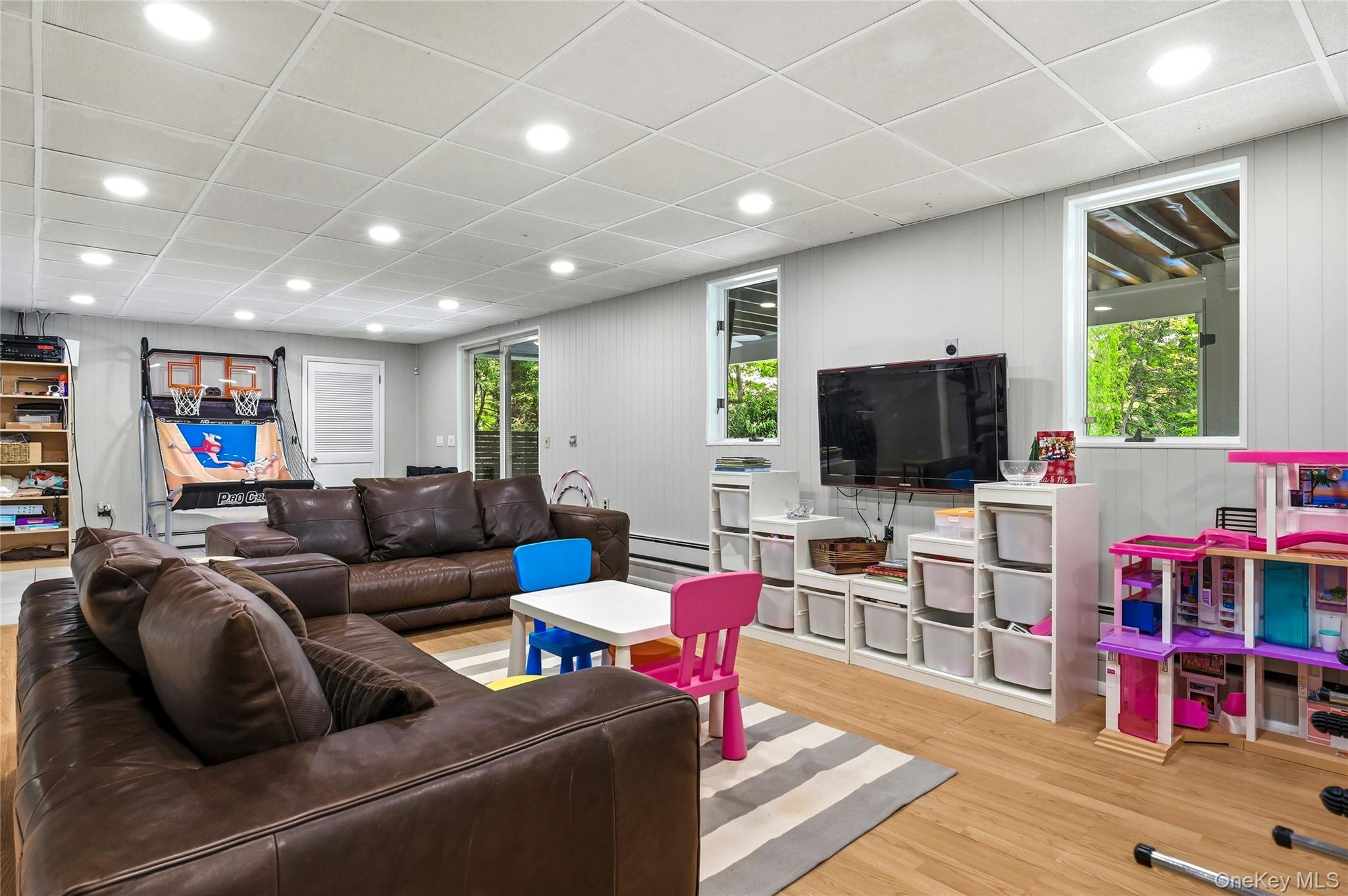 4 Cross Lane Property Photo 35