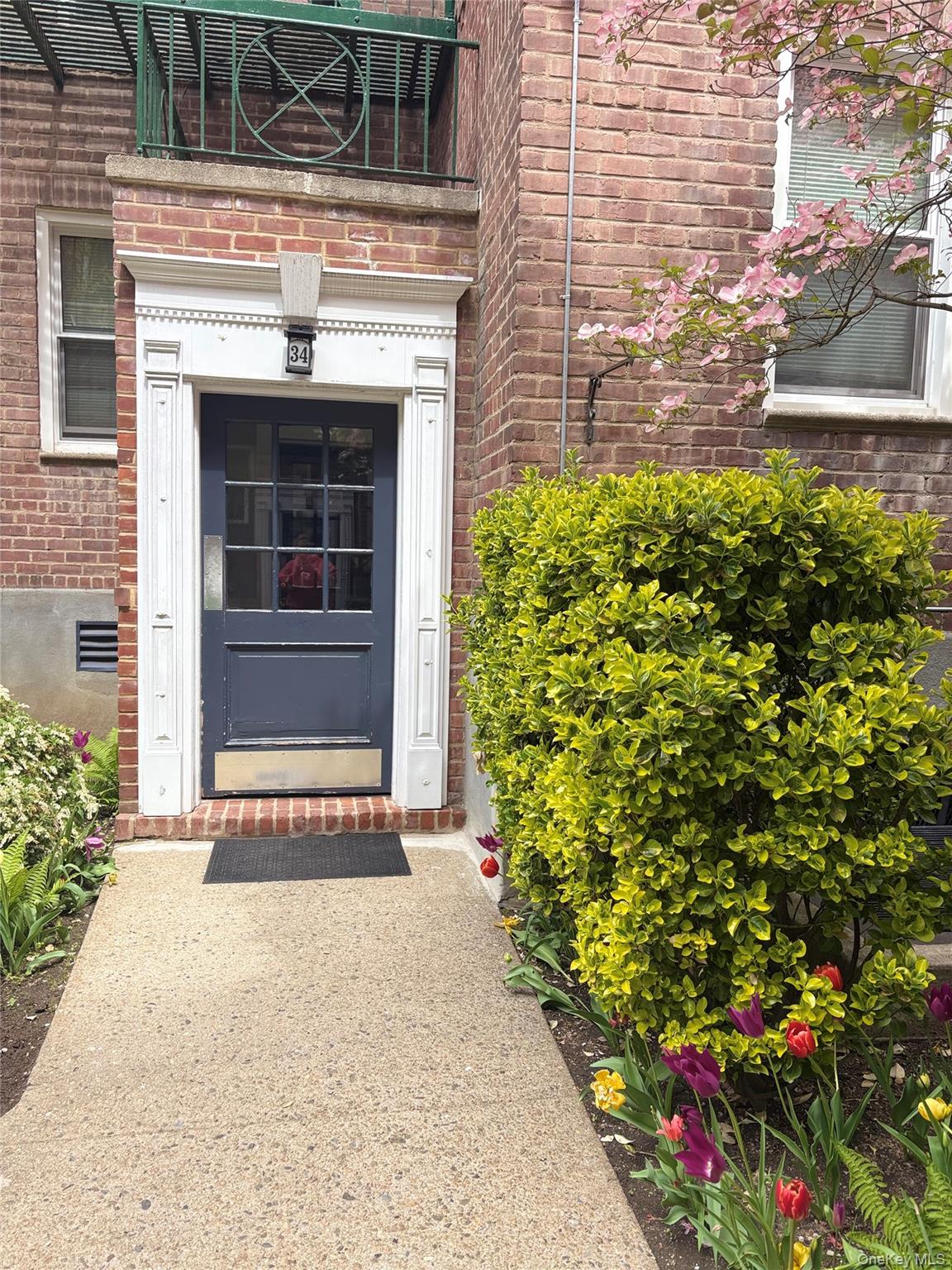 34 Cathedral Avenue 6a Property Photo 3