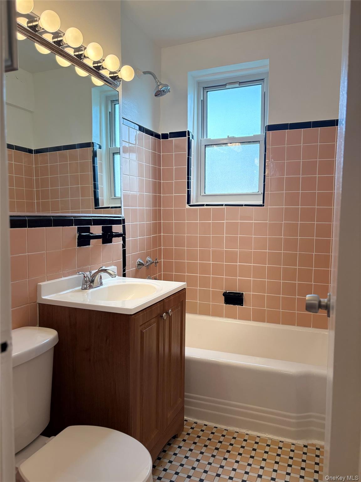 34 Cathedral Avenue 6a Property Photo 9