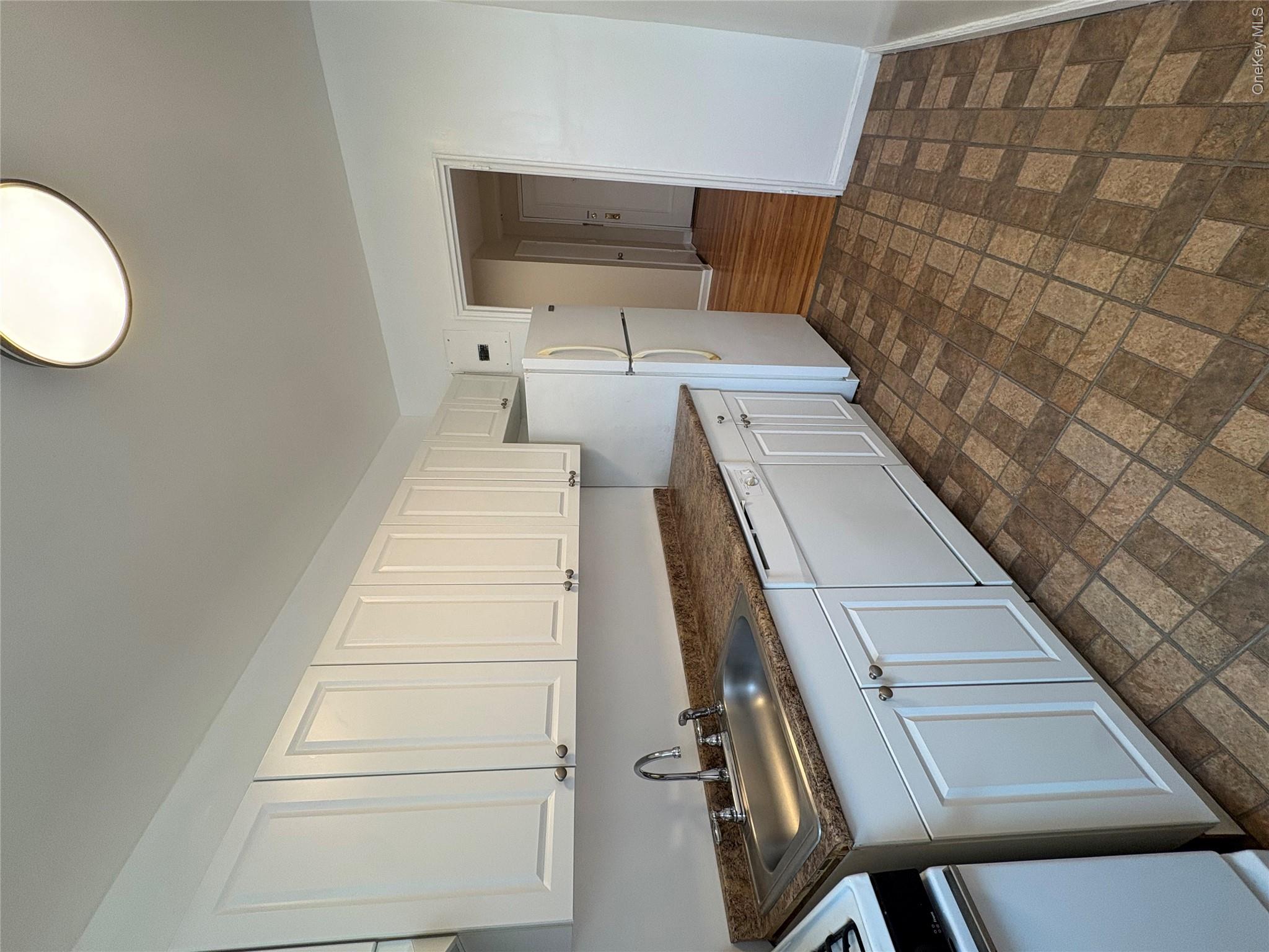 34 Cathedral Avenue 6a Property Photo 14