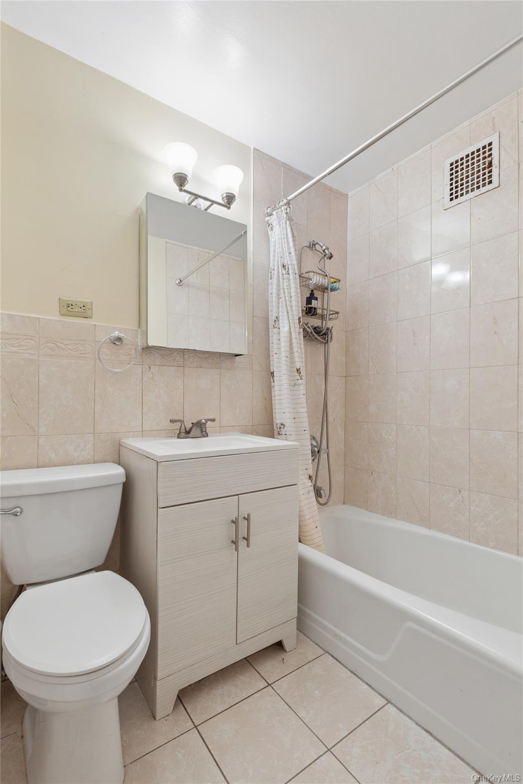 9411 59th Ave G6 Property Photo 5