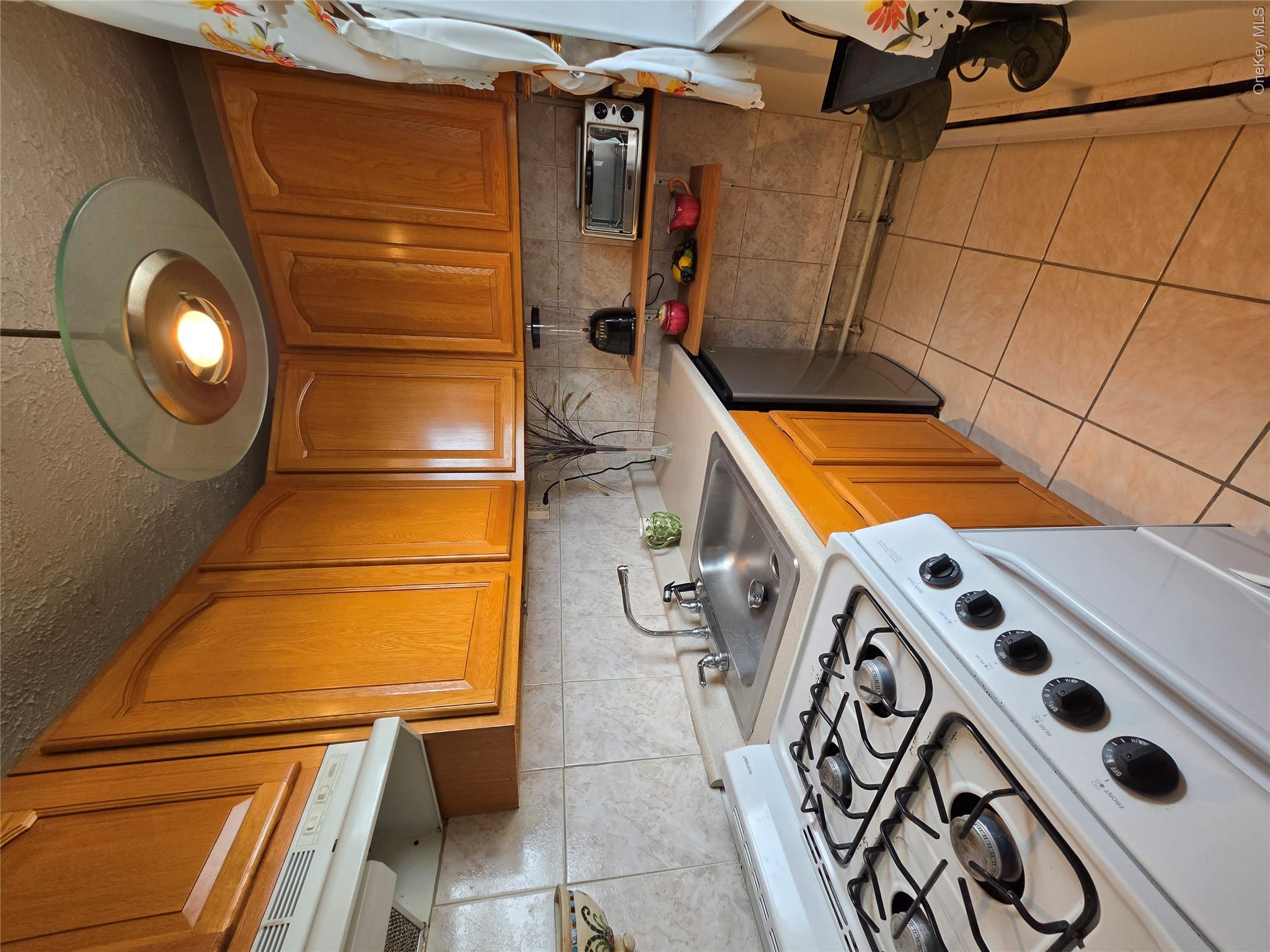129 Beach 118th Street 5a Property Photo 10
