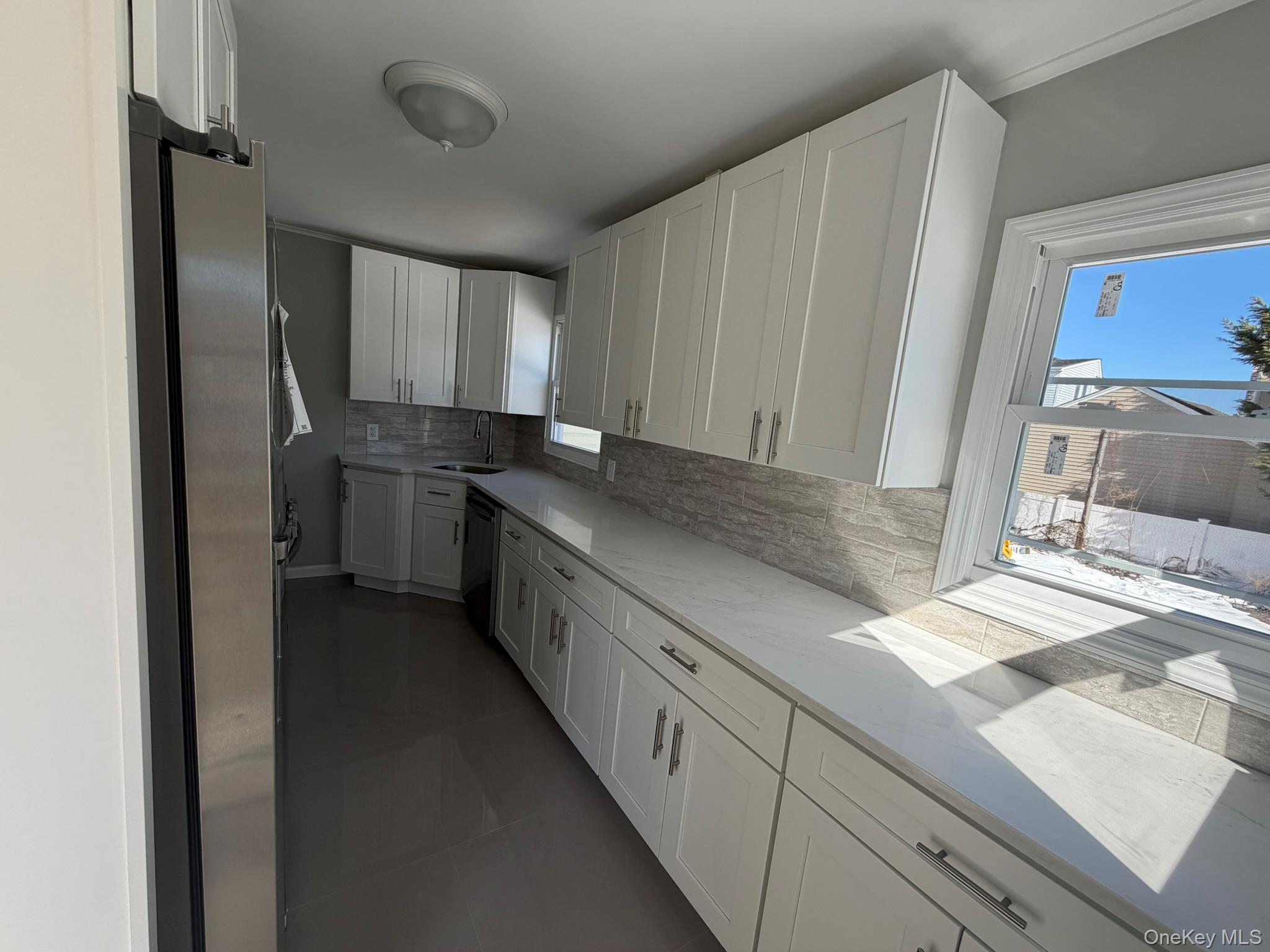 2303 Pine Street Property Photo 3