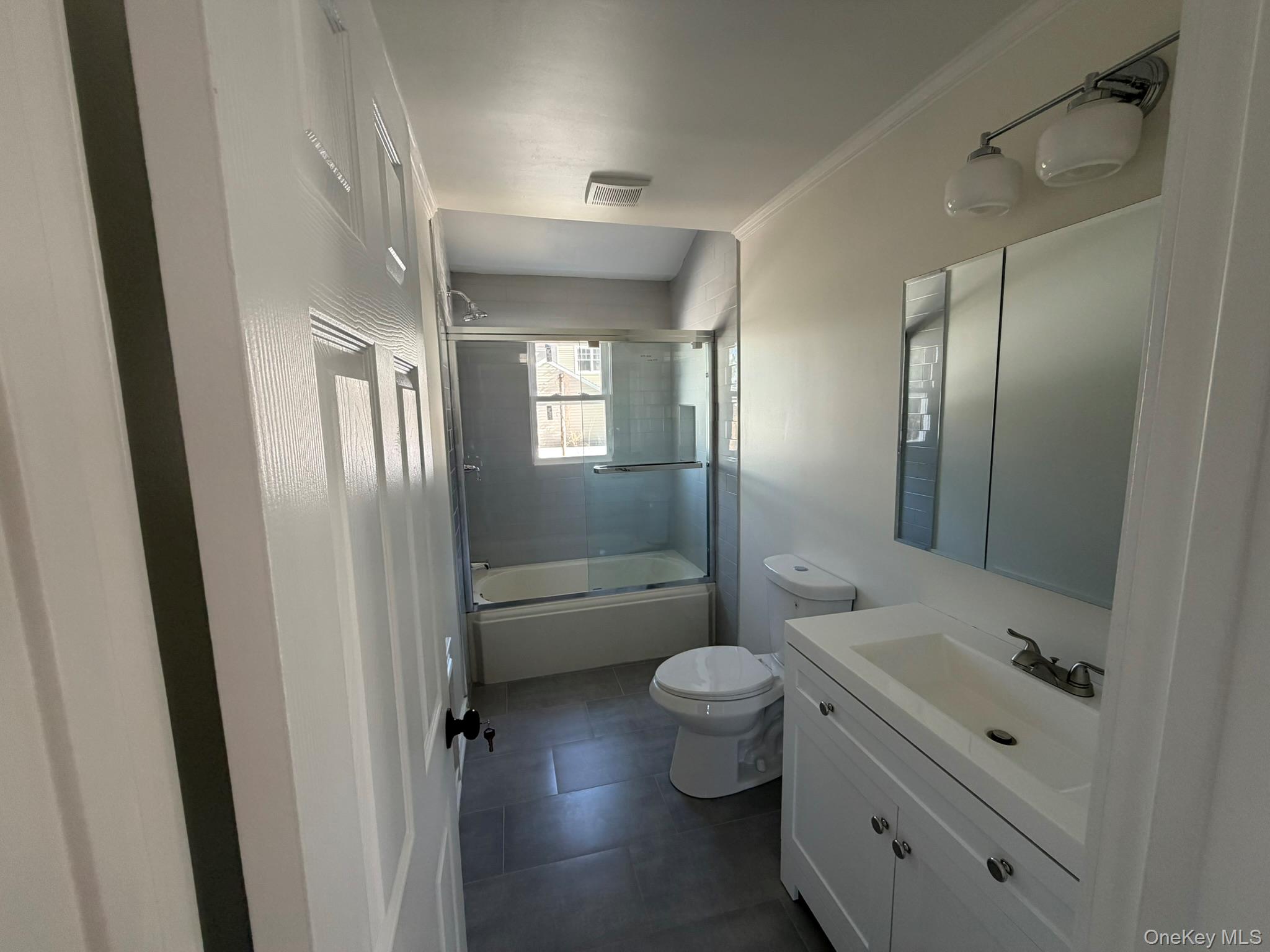 2303 Pine Street Property Photo 14
