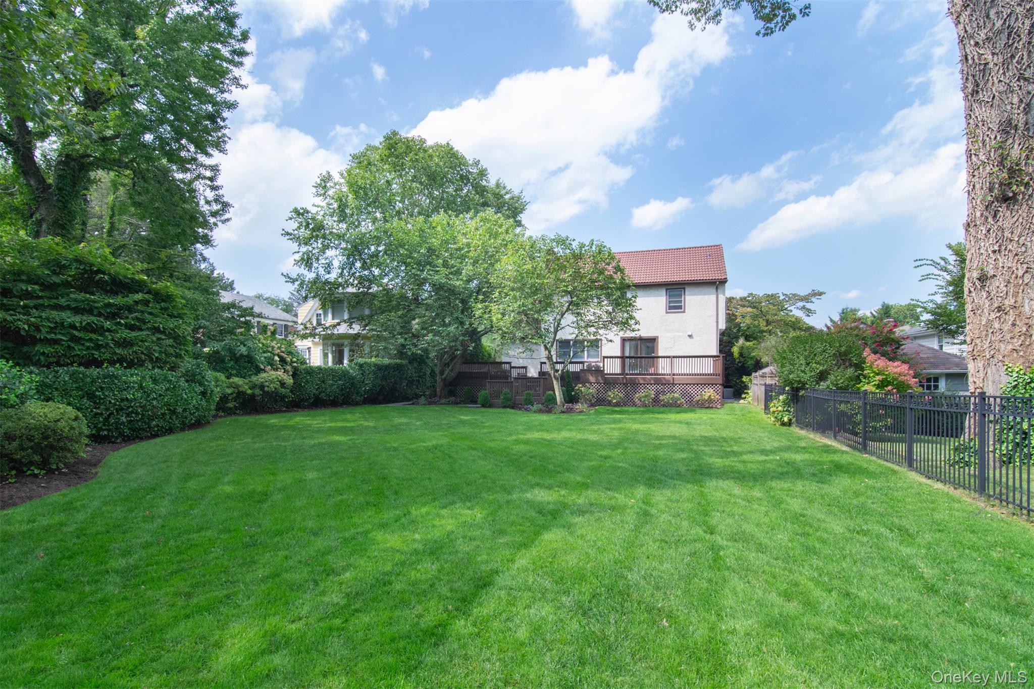 32 Stellar Place Property Photo 2