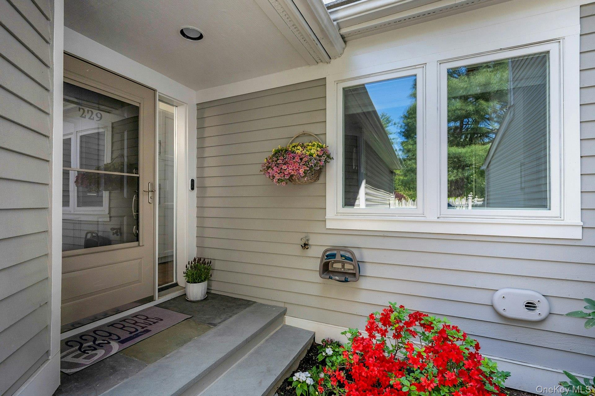 229 Boulder Ridge Road Property Photo 3