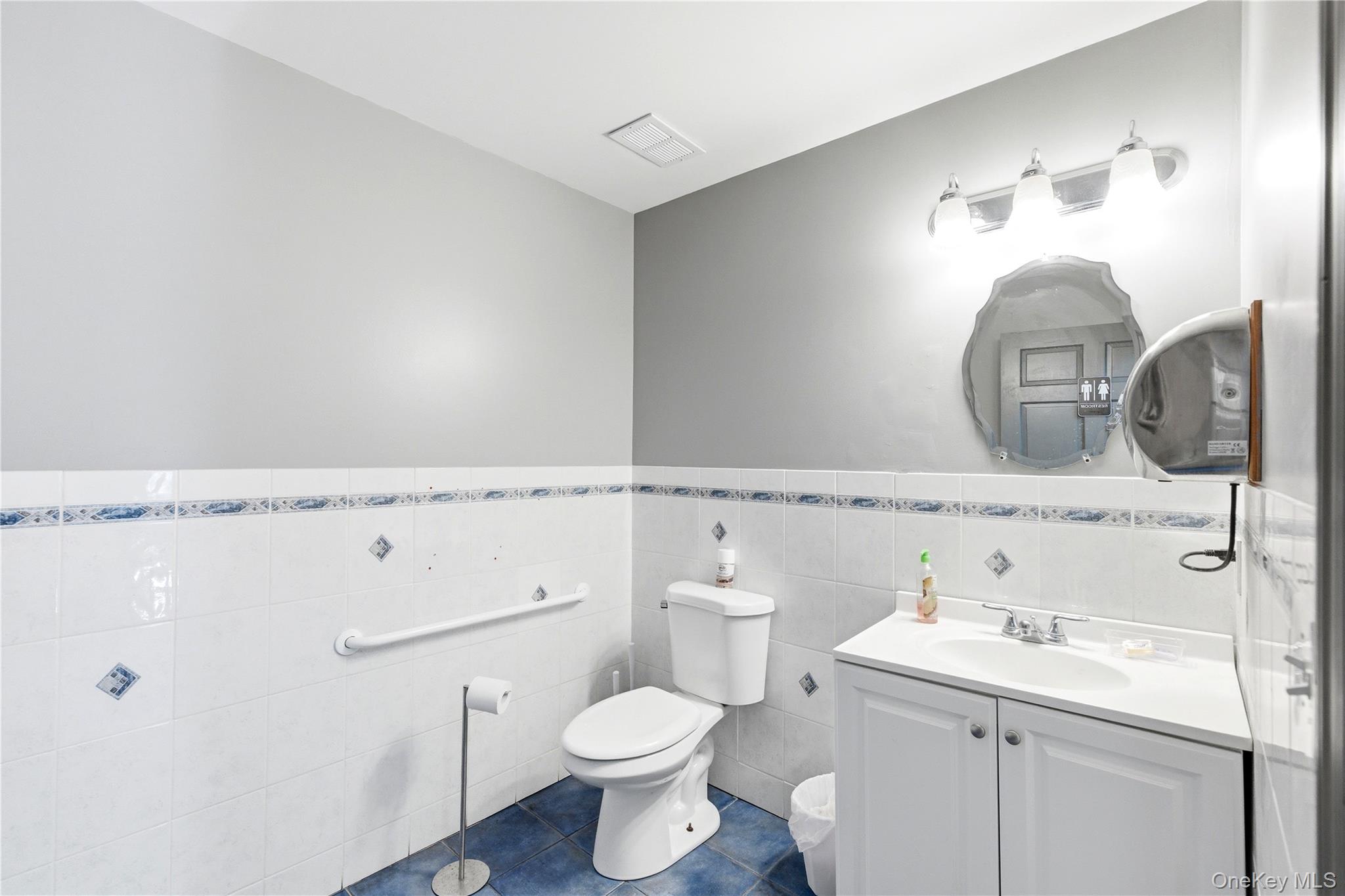 5 Ryan Rd Property Photo 7
