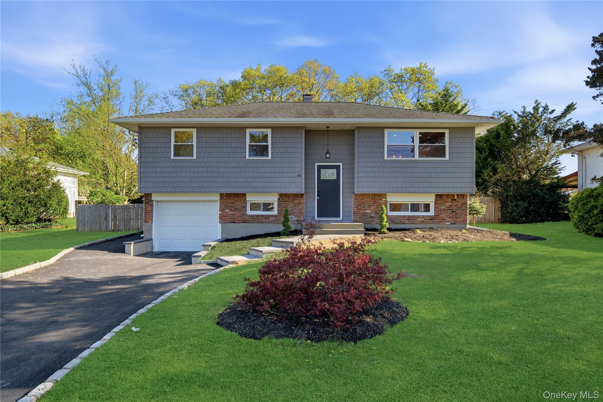 49 Sandy Hollow Drive Property Photo 1
