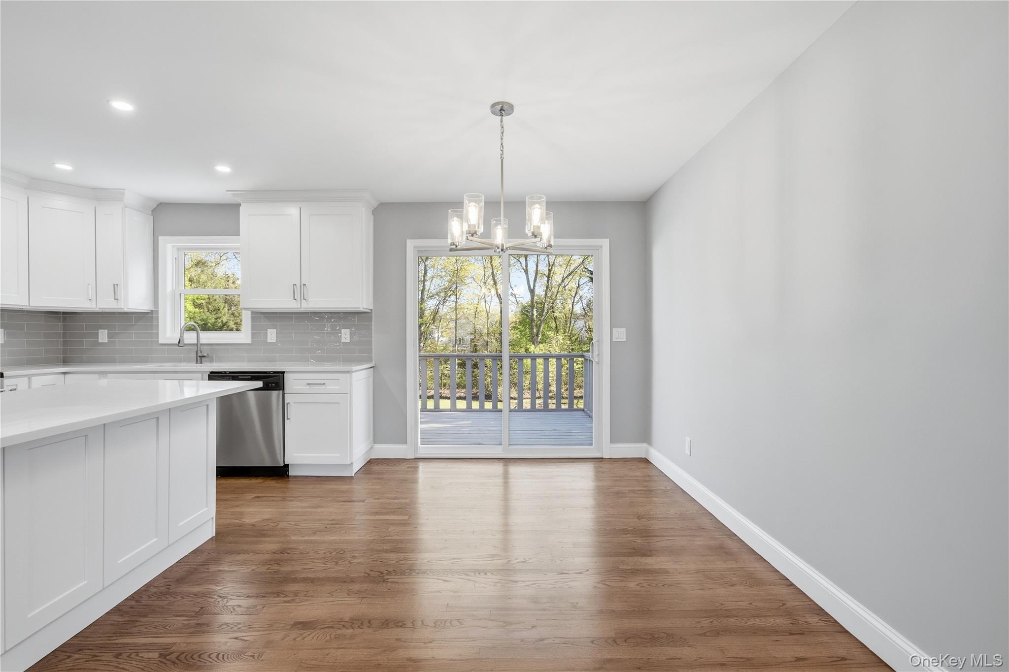 49 Sandy Hollow Drive Property Photo 6