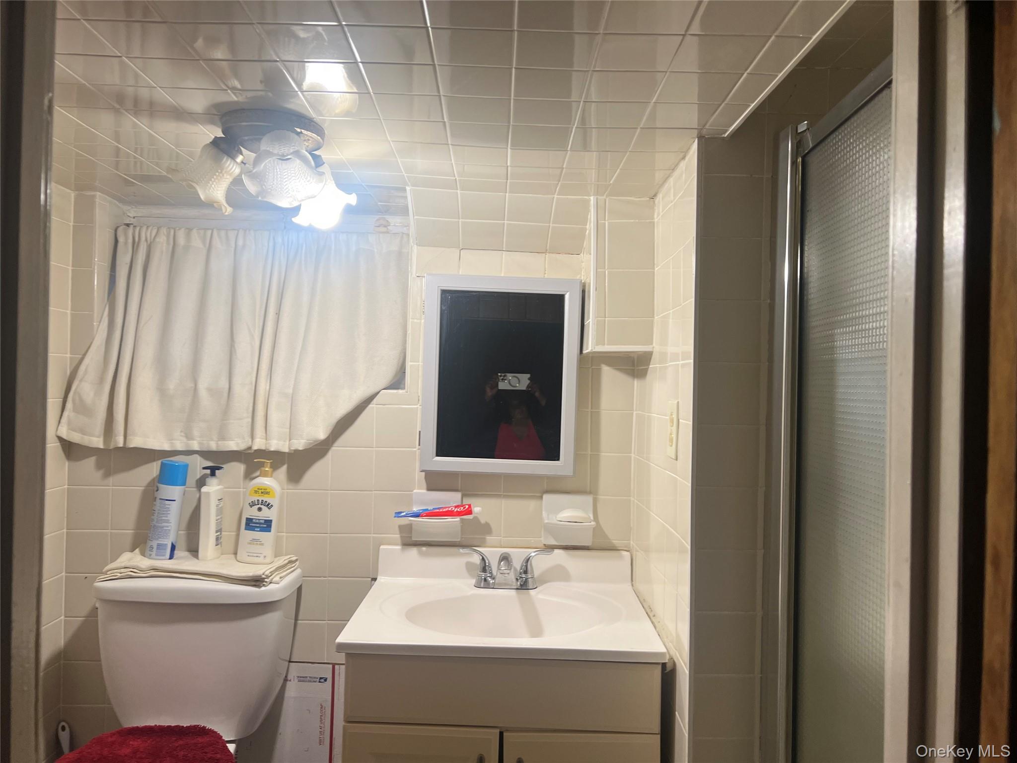 14 Vanata Court Property Photo 17