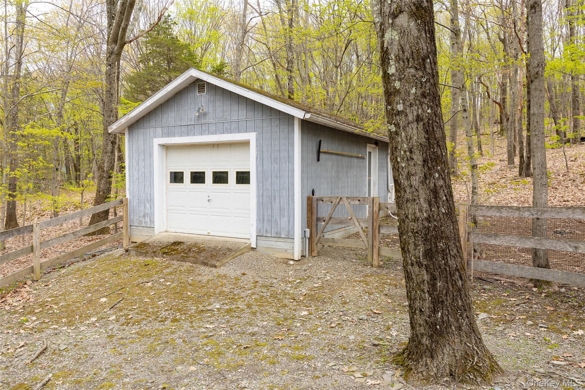 33 Willow Brook Ridge Property Photo 42