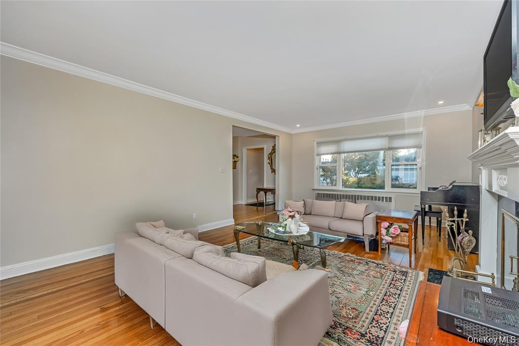 15 Combes Avenue Property Photo 24