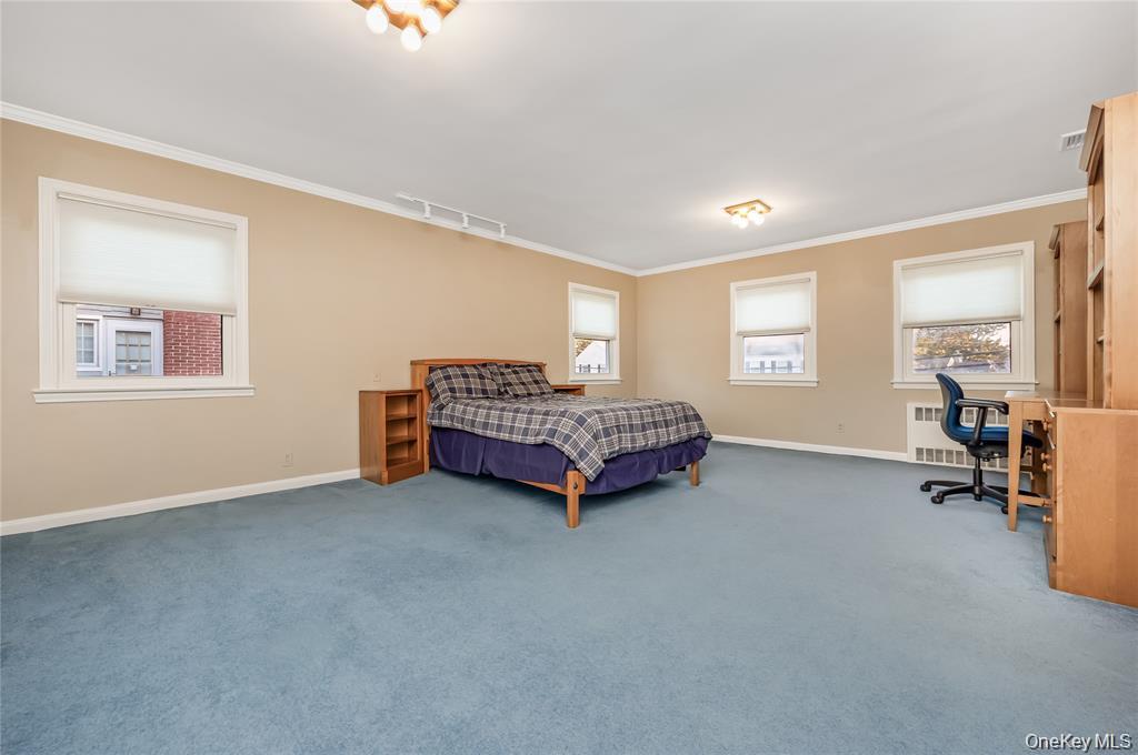 15 Combes Avenue Property Photo 27