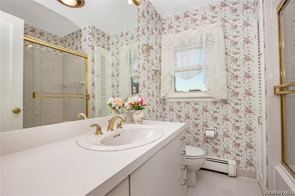 15 Combes Avenue Property Photo 32