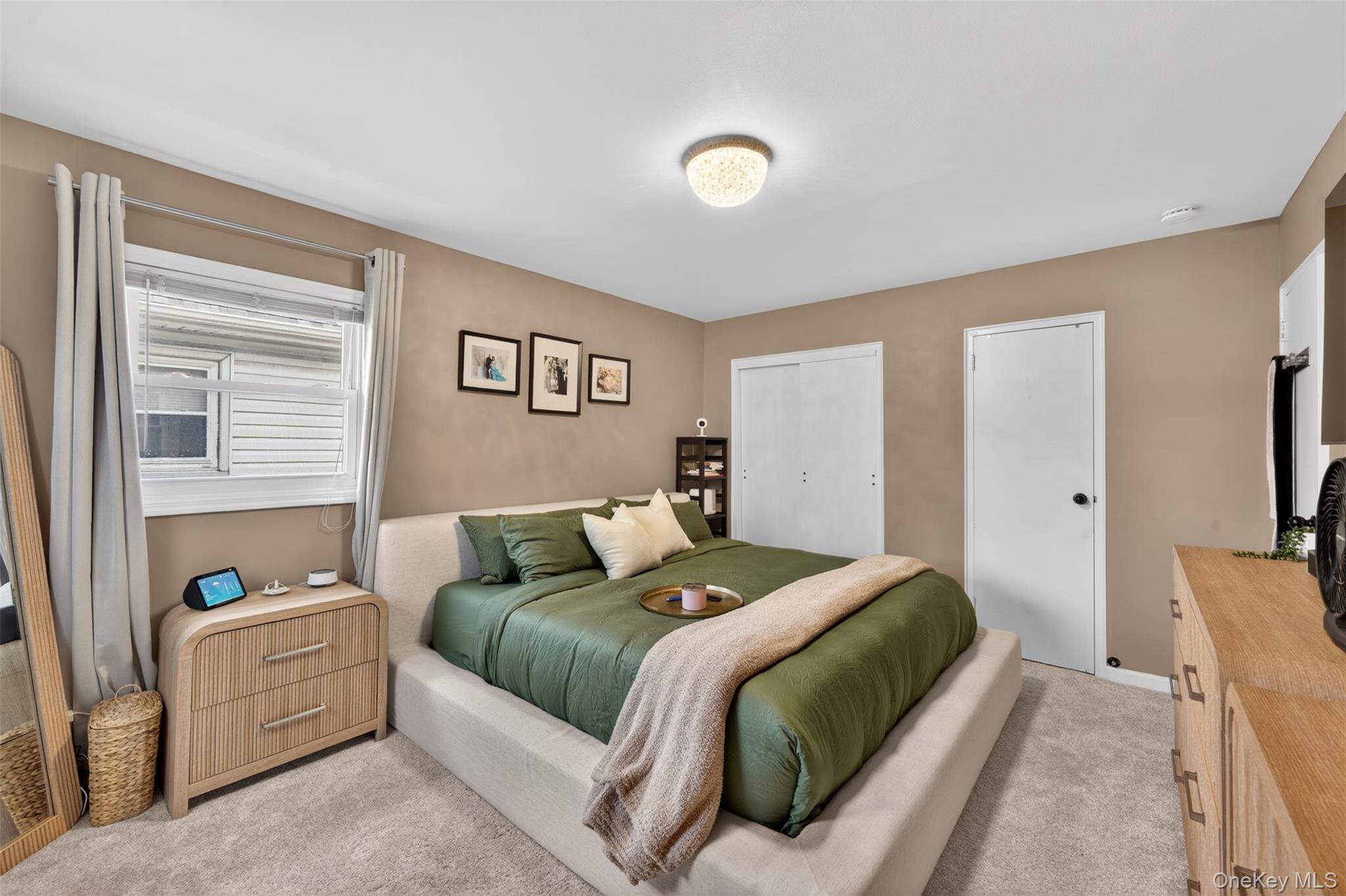16015 90th Street Property Photo 9