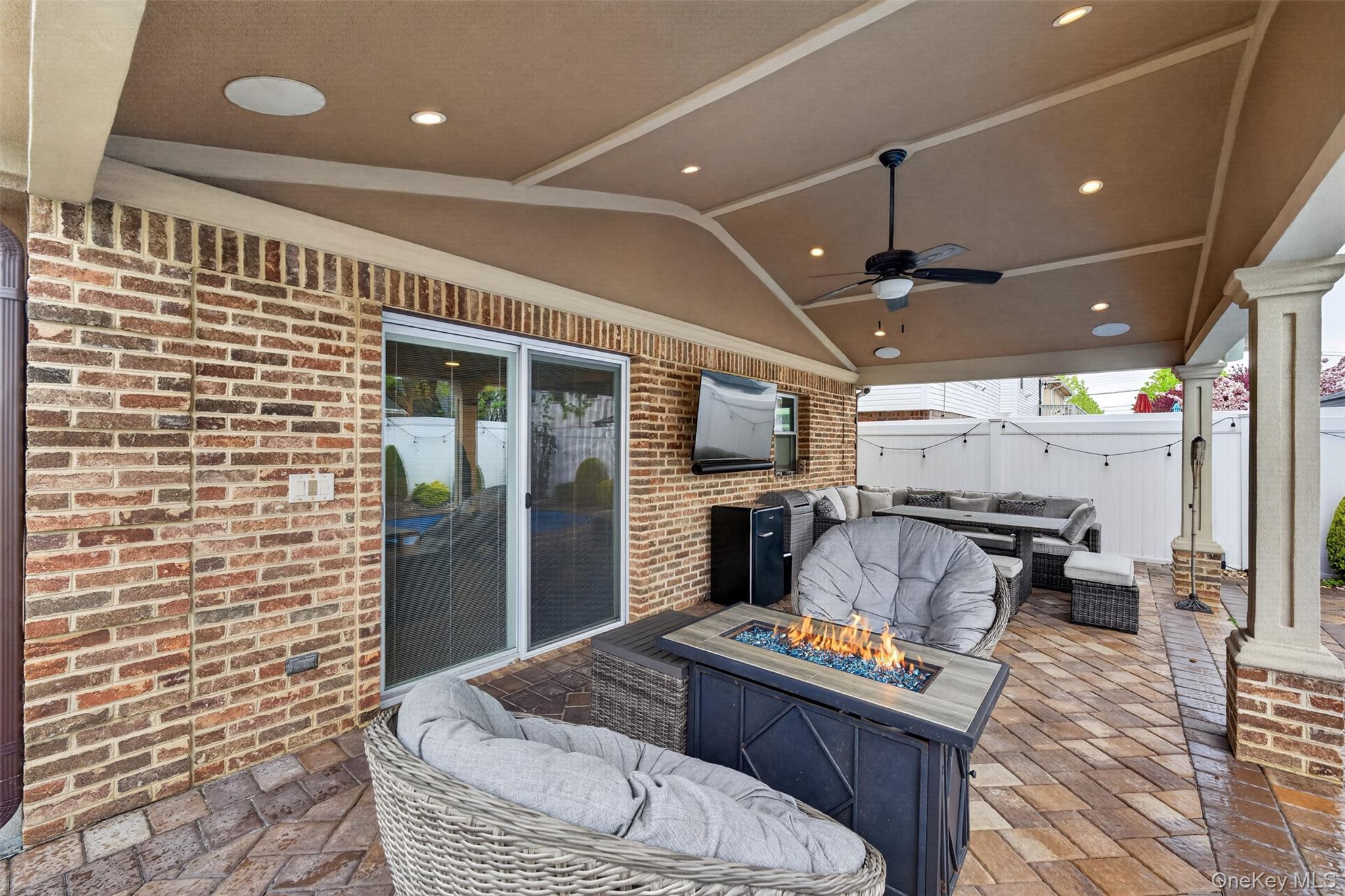 16015 90th Street Property Photo 36