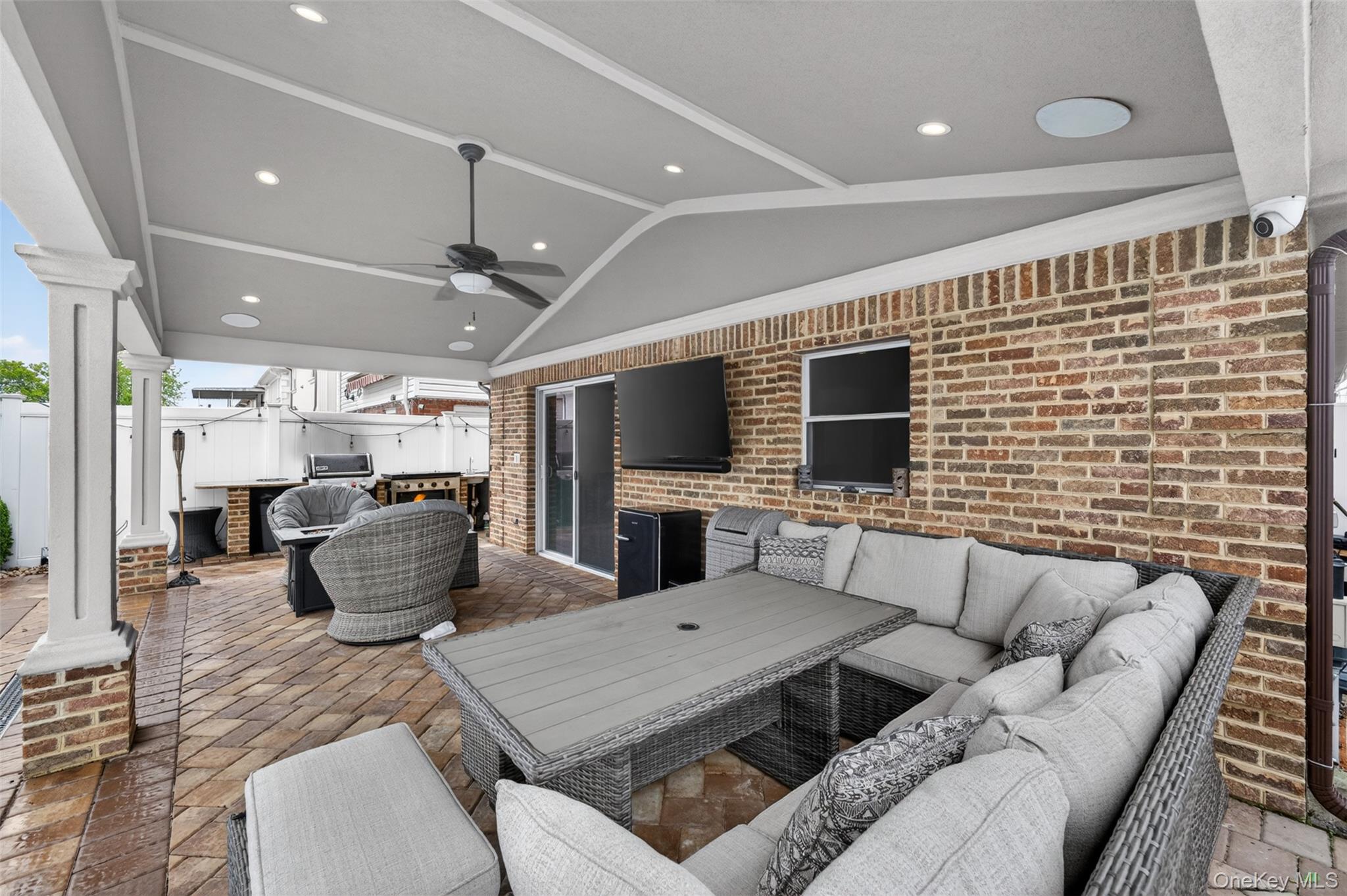 16015 90th Street Property Photo 37