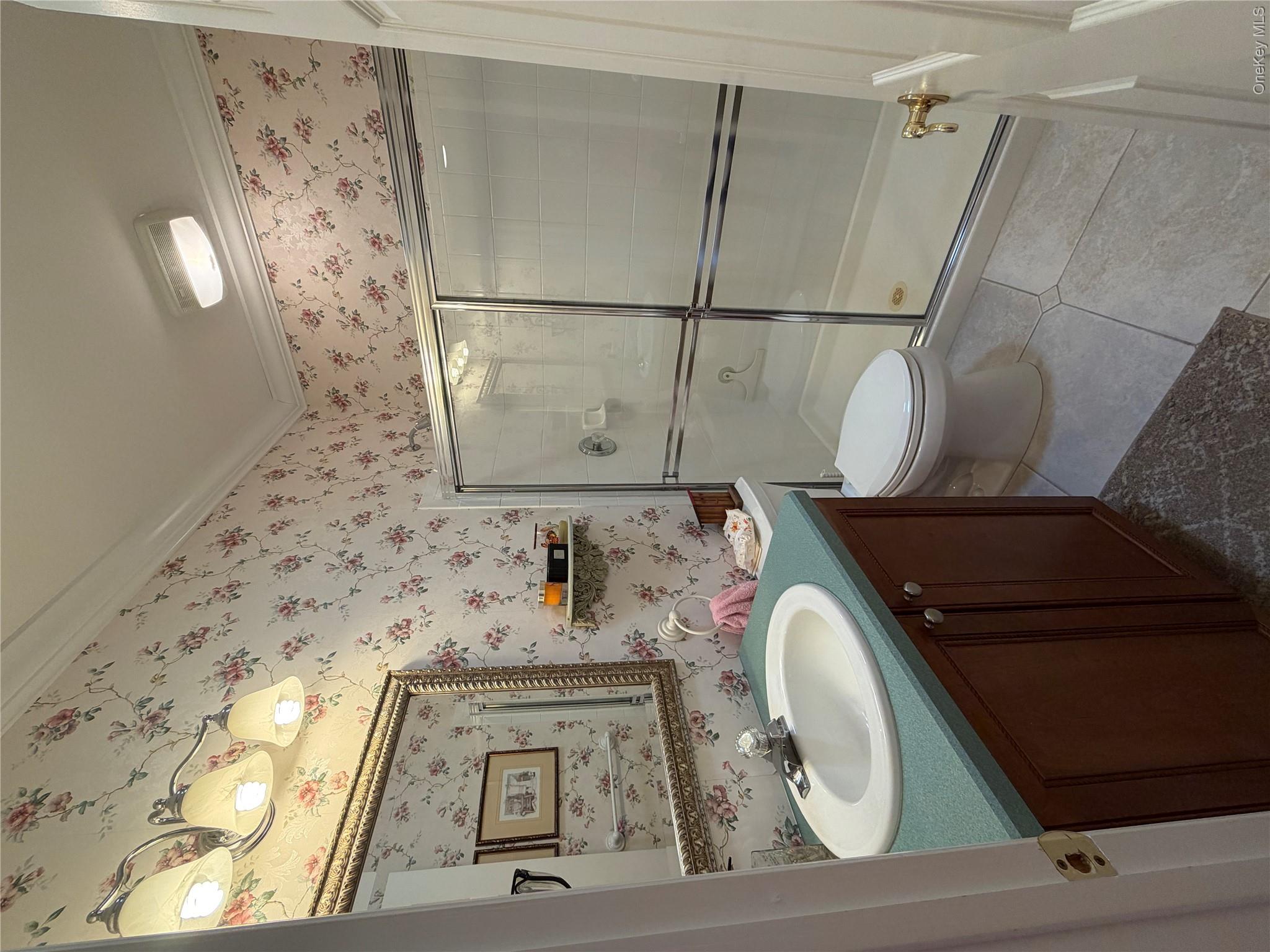19 Meadow Pond Circle Property Photo 8