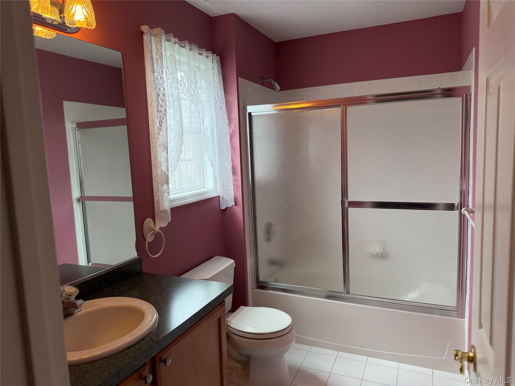 19 Meadow Pond Circle Property Photo 13