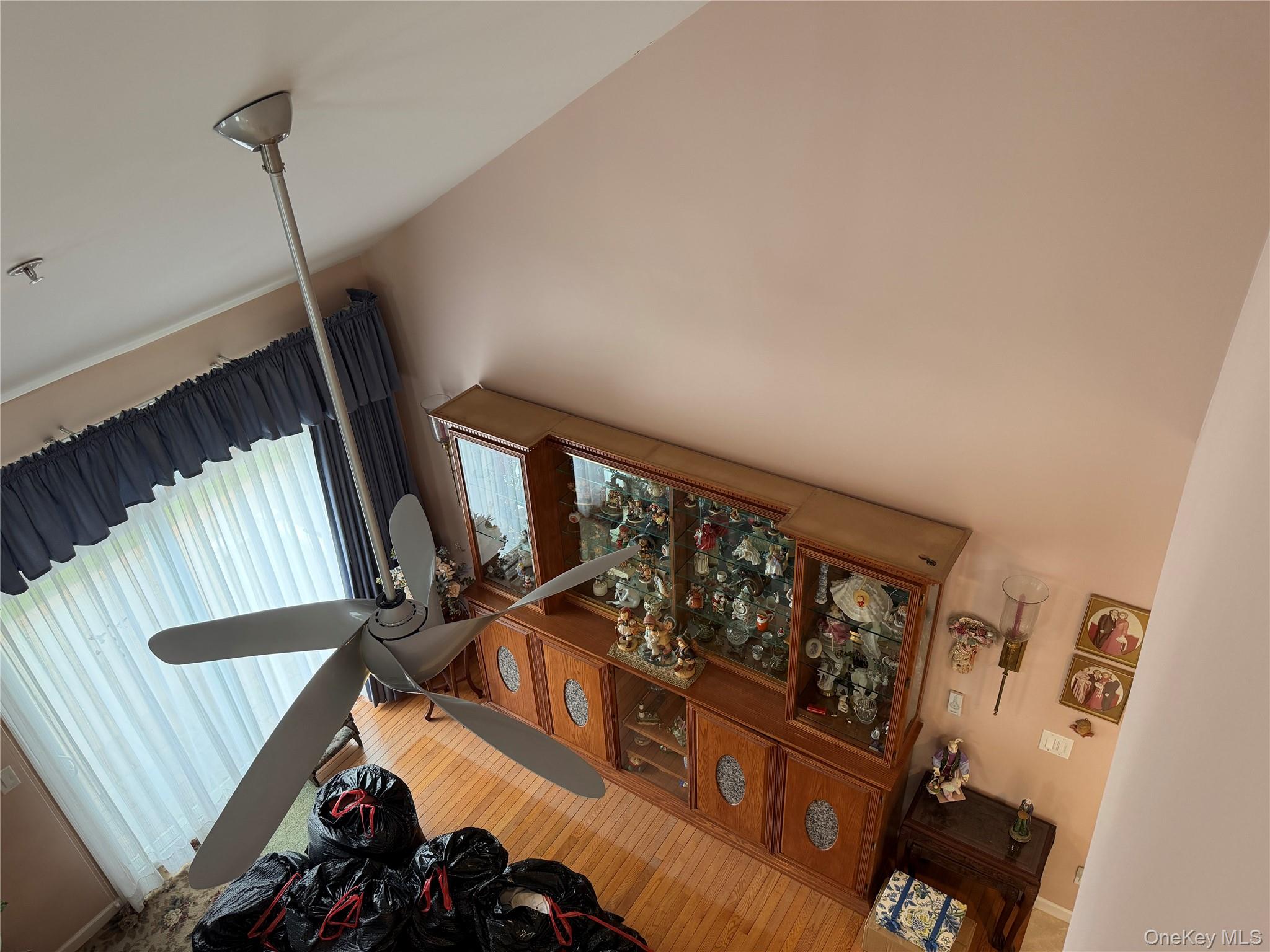 19 Meadow Pond Circle Property Photo 18
