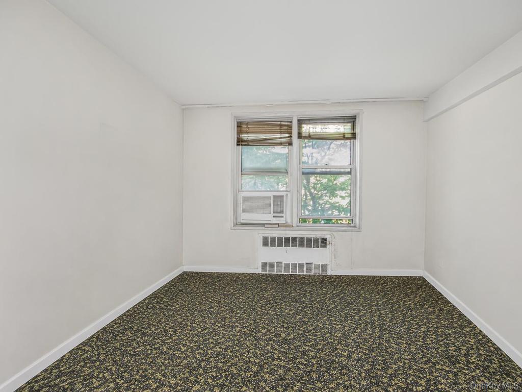 3305 92nd Street 1b Property Photo 5