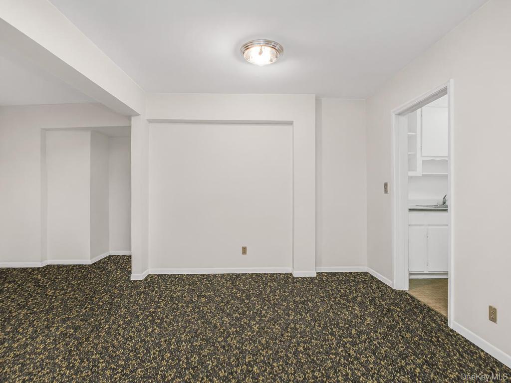 3305 92nd Street 1b Property Photo 11
