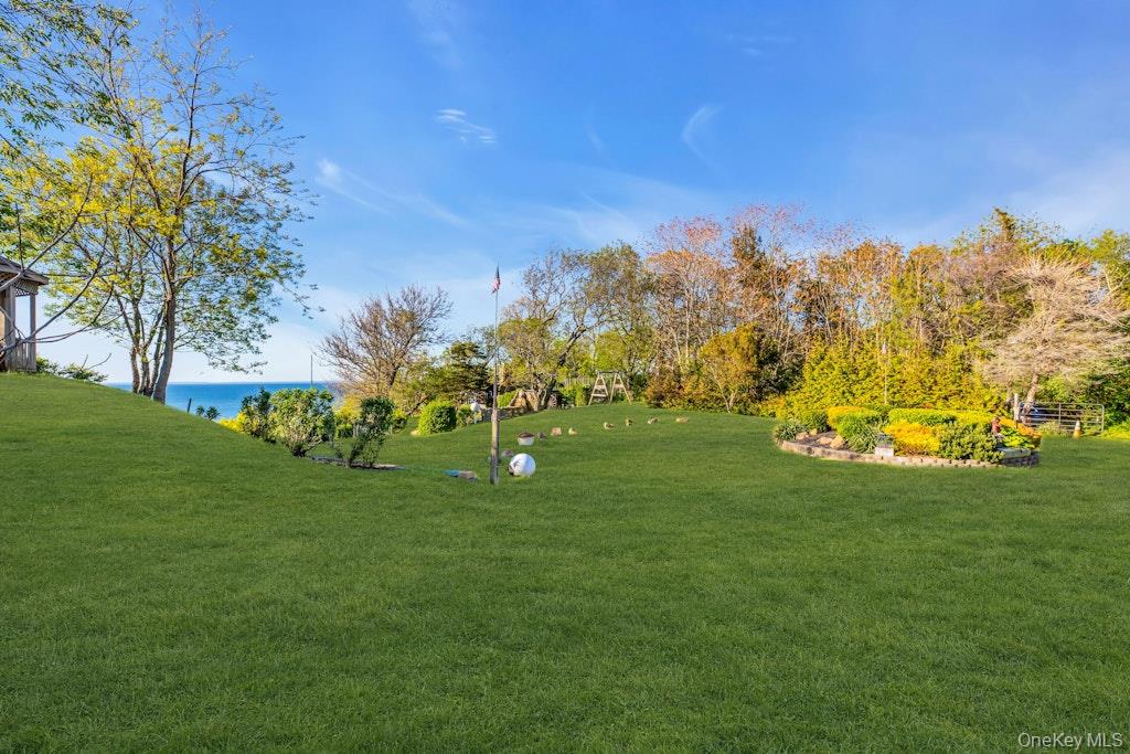 995 Red Fox Road Property Photo 17