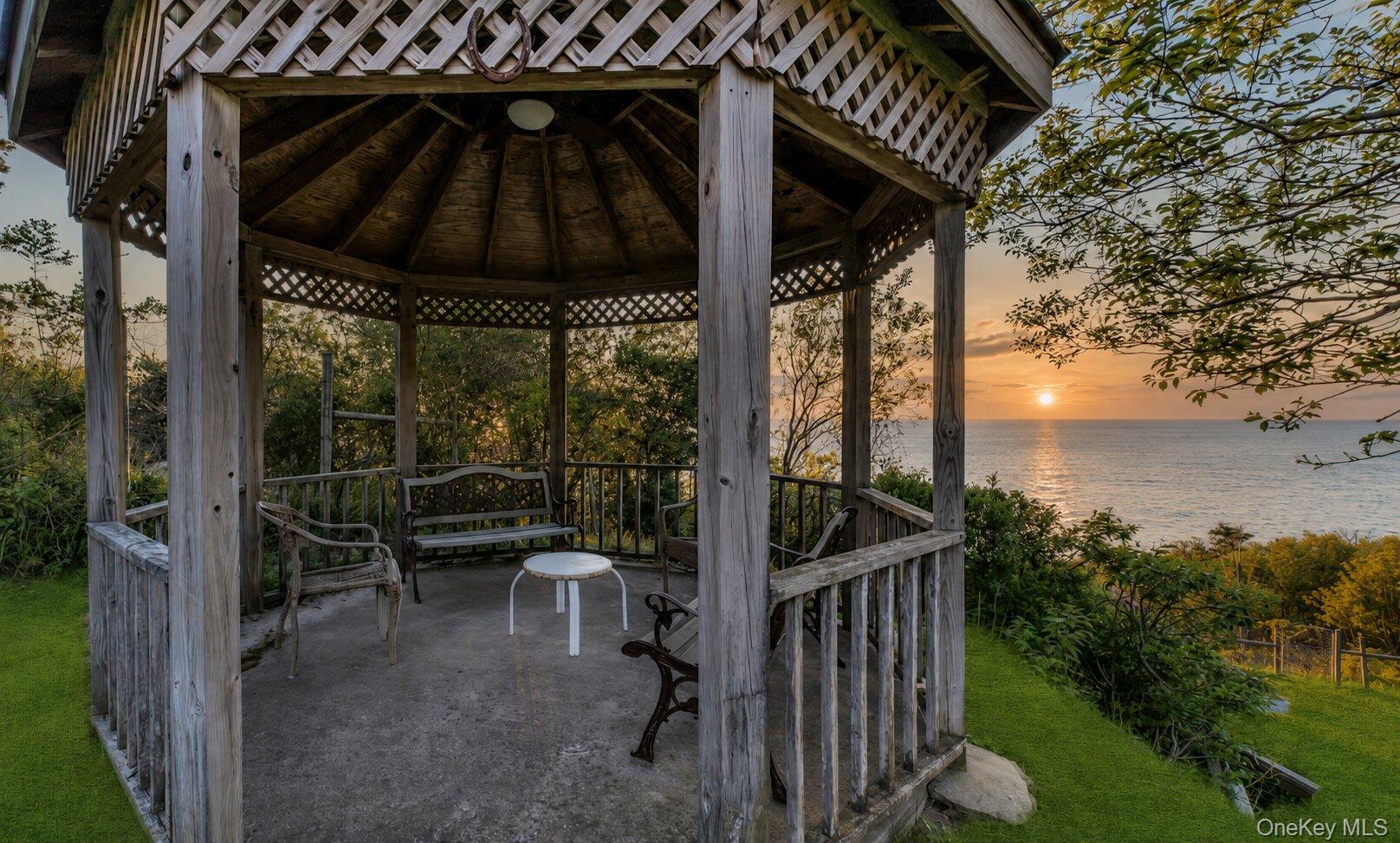 995 Red Fox Road Property Photo 43