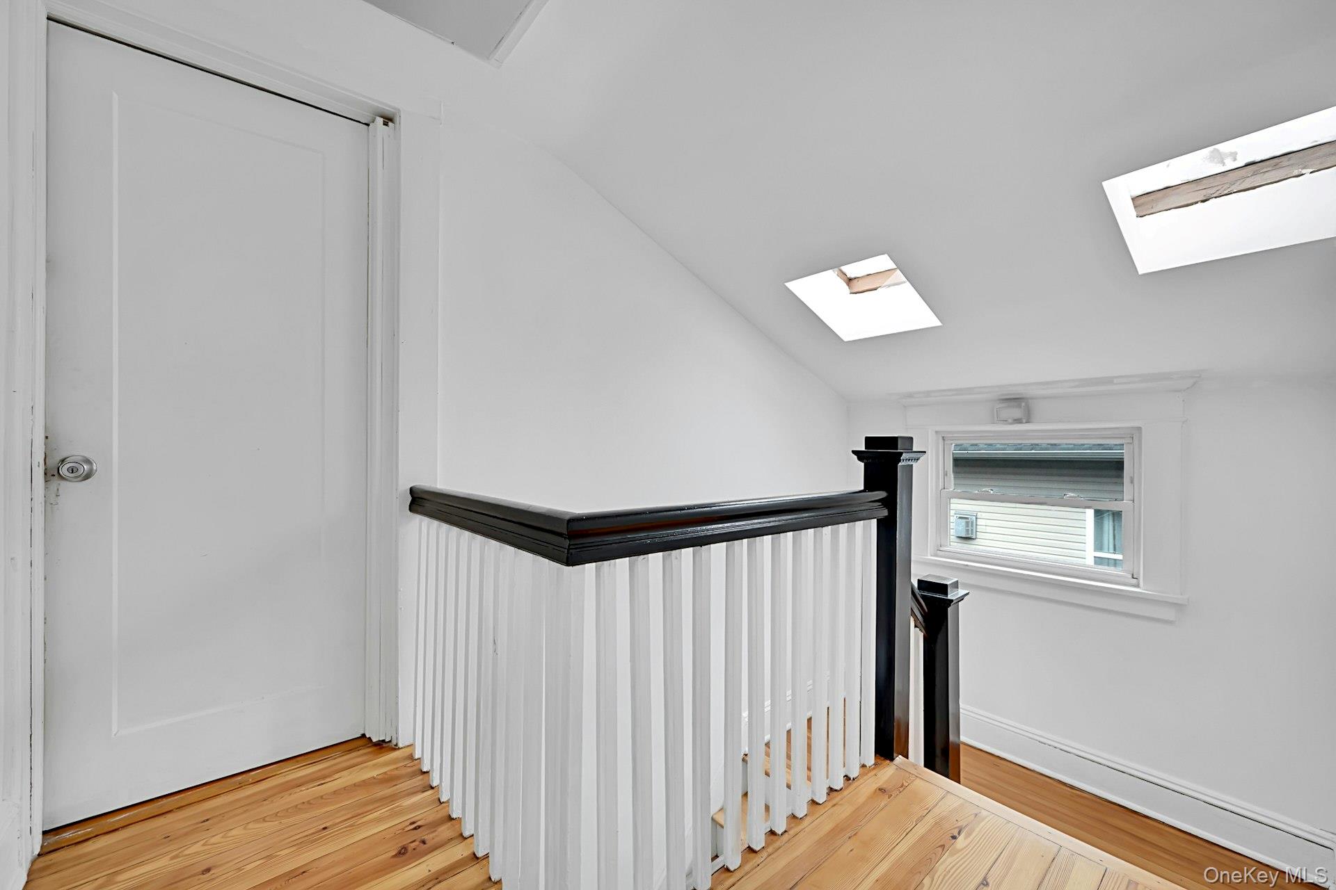 370 Park Hill Avenue Property Photo 23