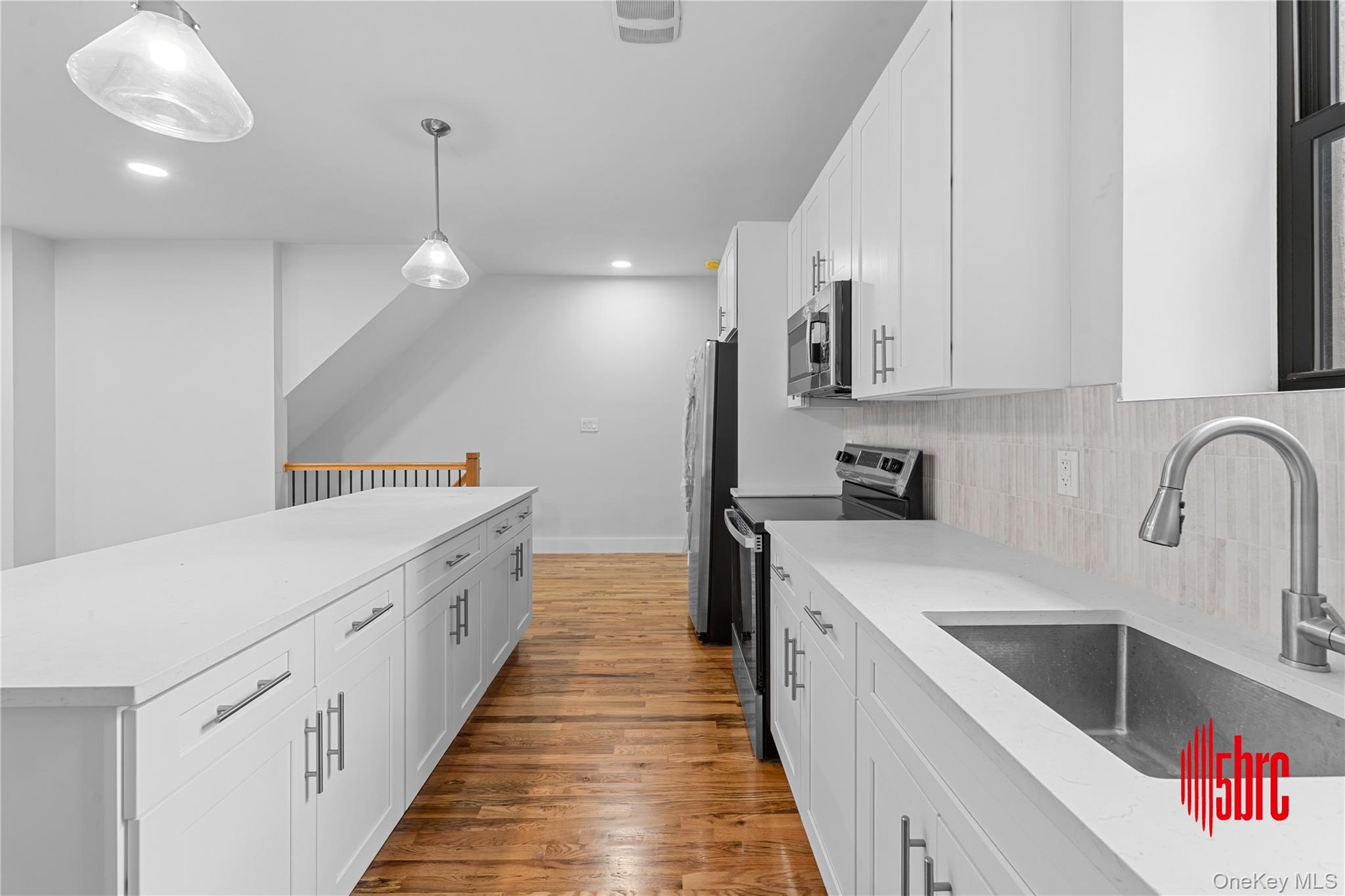 405 Miller Avenue Property Photo 26