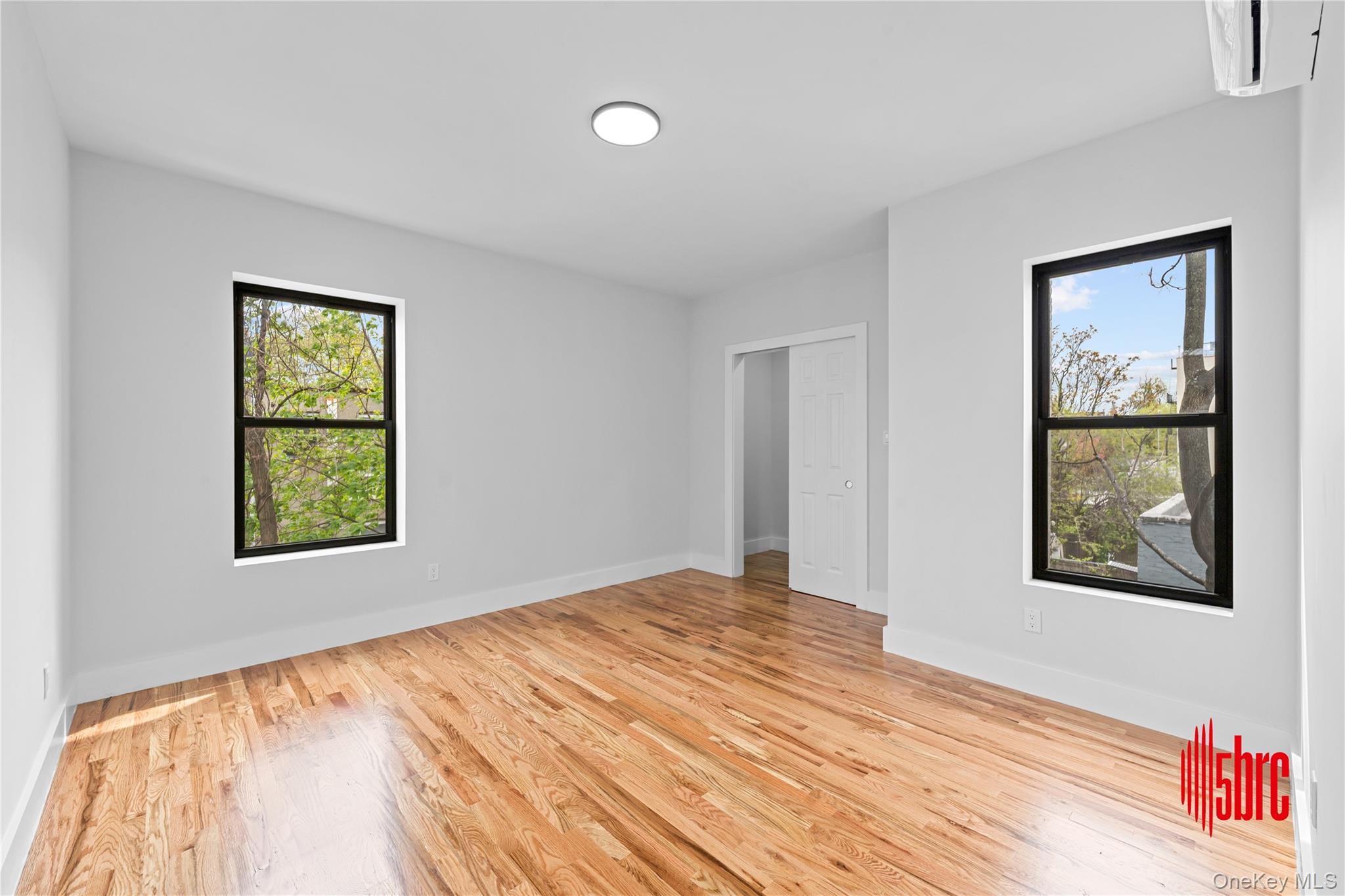 405 Miller Avenue Property Photo 31