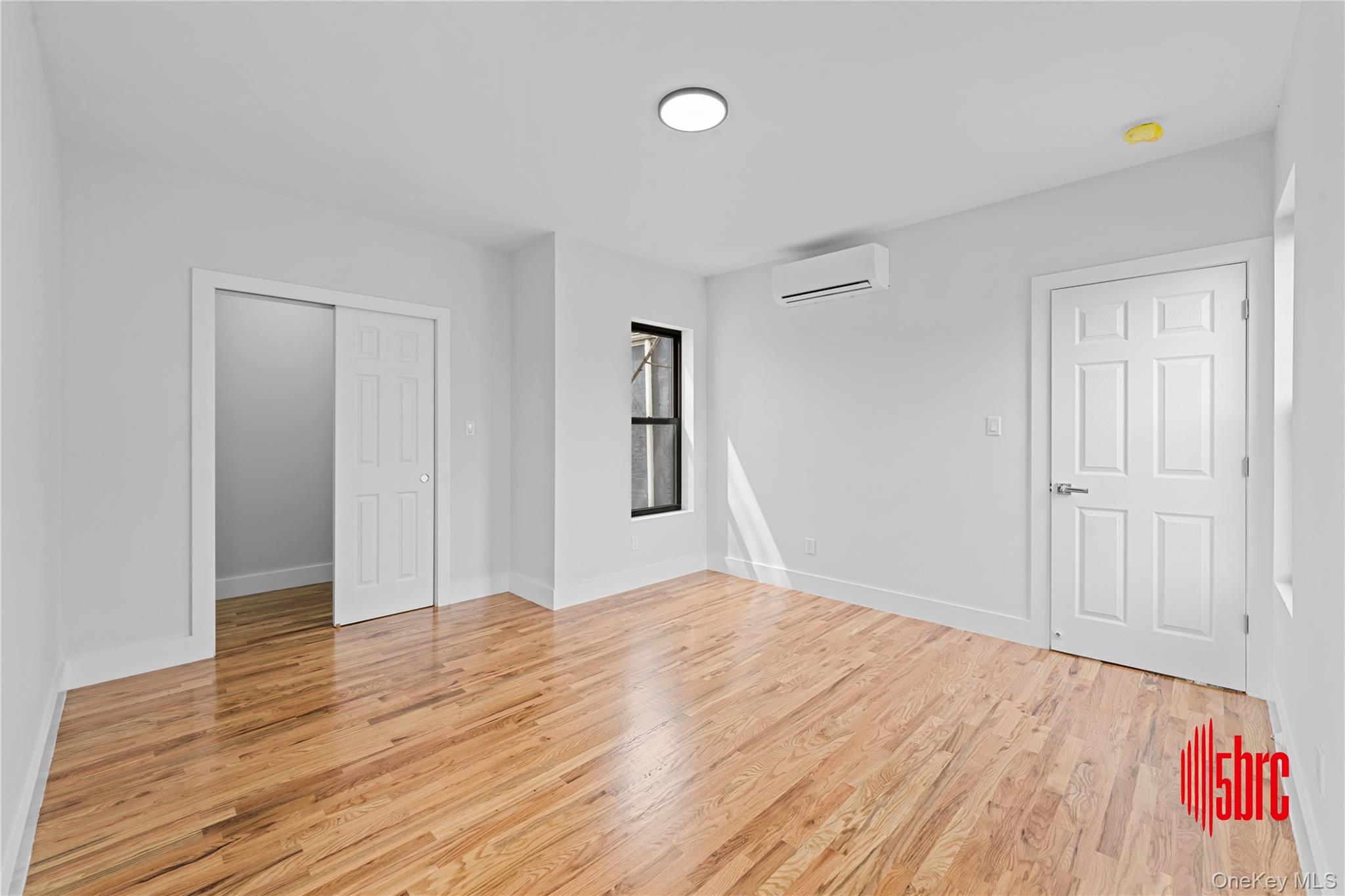 405 Miller Avenue Property Photo 32