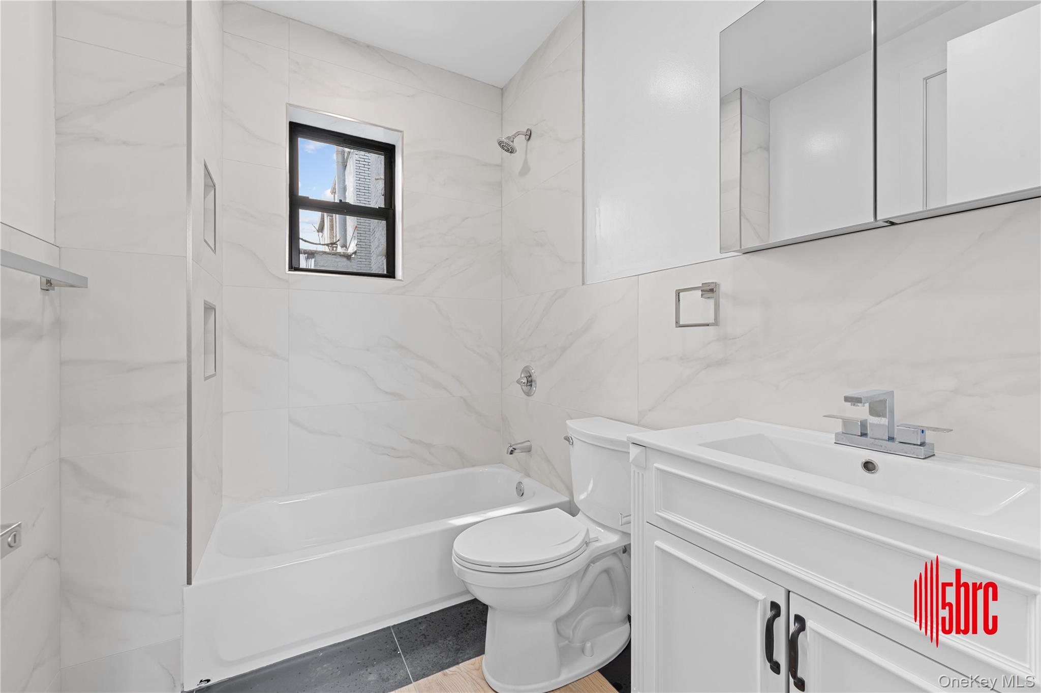 405 Miller Avenue Property Photo 37